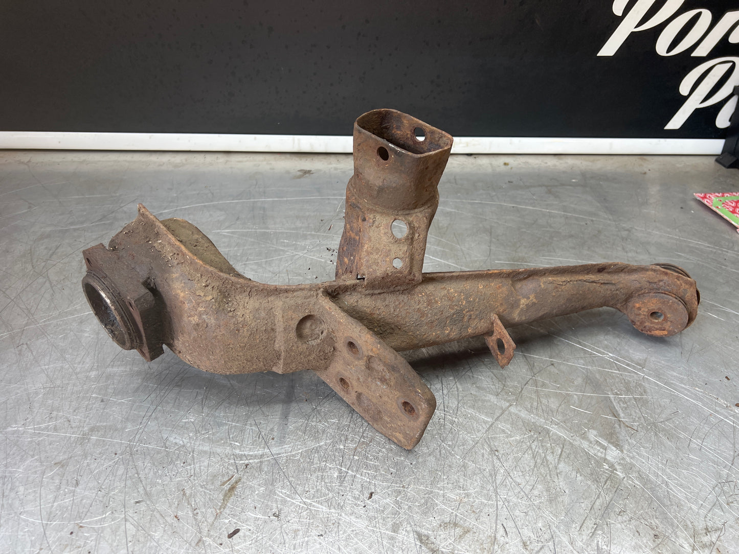 Porsche 924 944  -85.5 Rear left trailing arm, 94433102100
