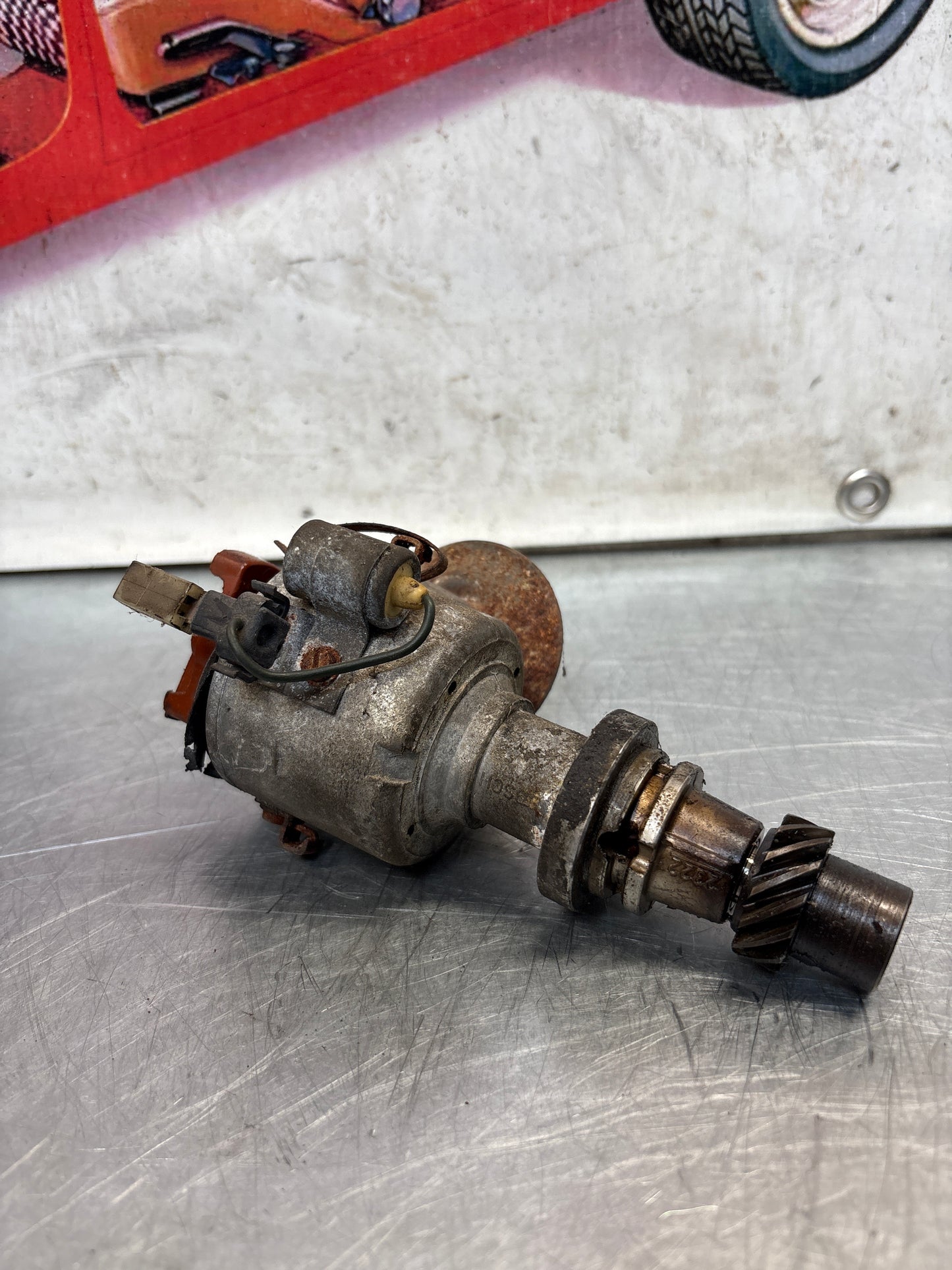 porsche 924 ignition distributor, used 0231170202 / 047905205B