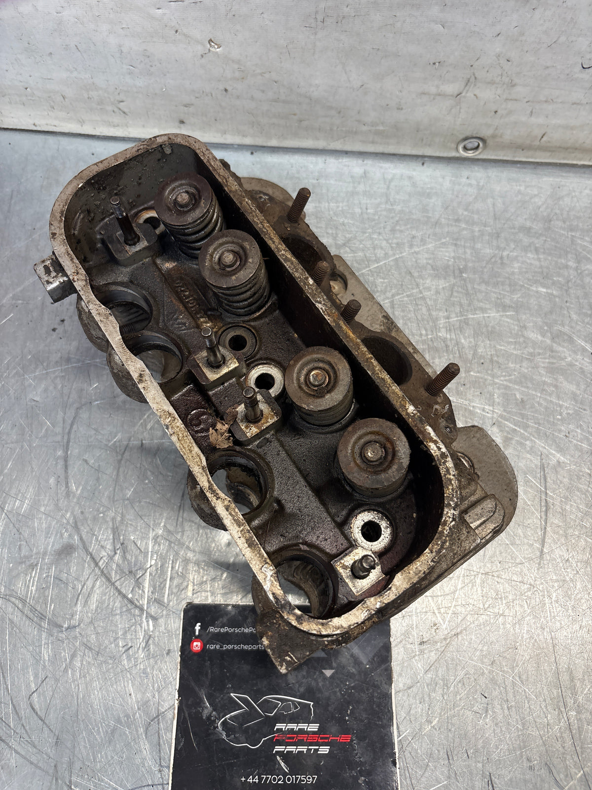 Porsche 914, cylinder head, used 022101372