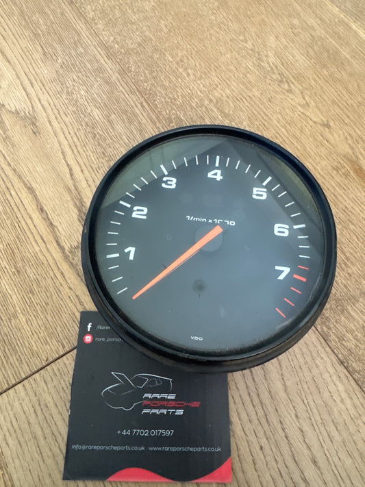 Porsche 964 tachometer 96464130100 used