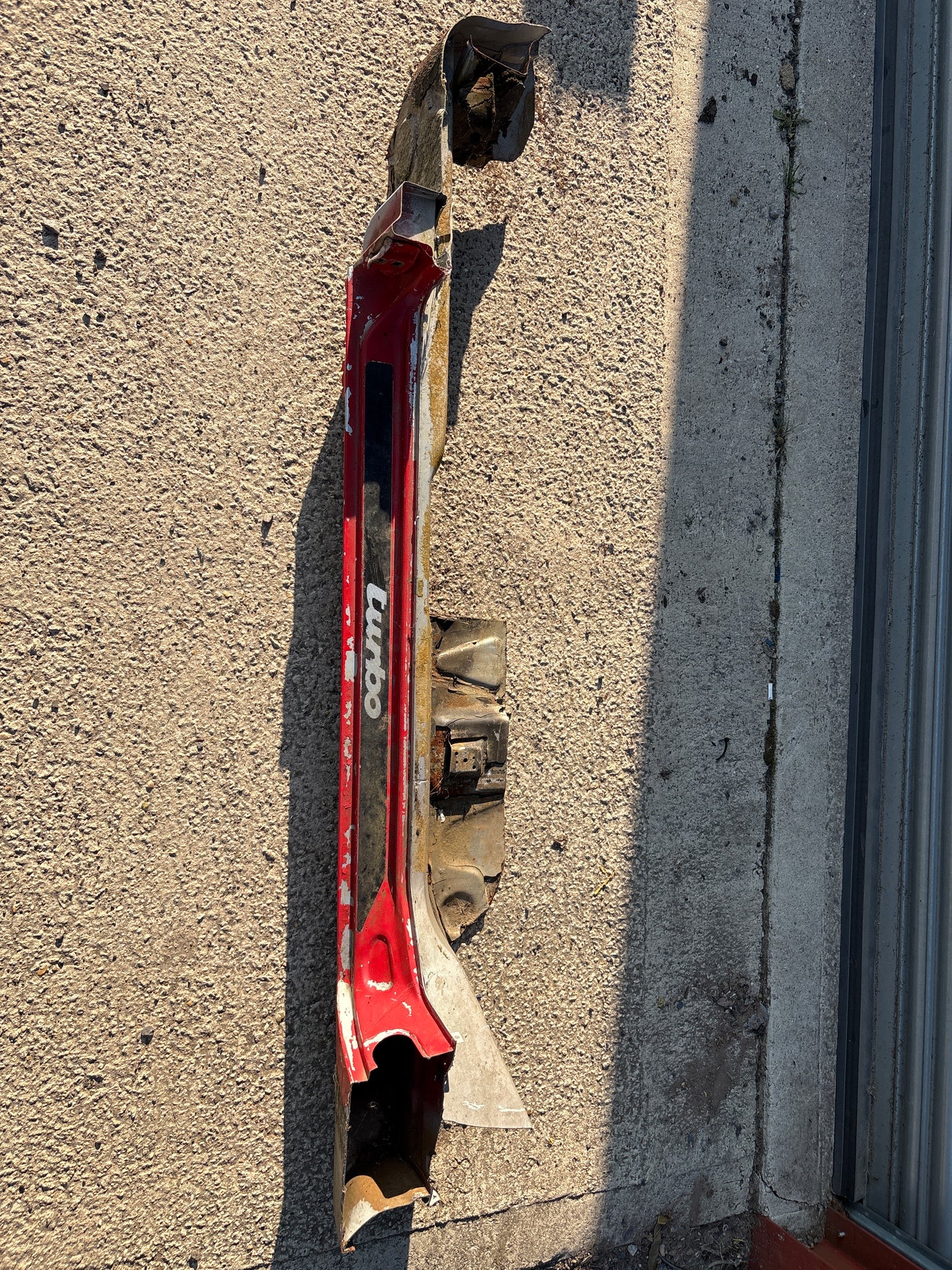 Porsche 924 Turbo Left Sill