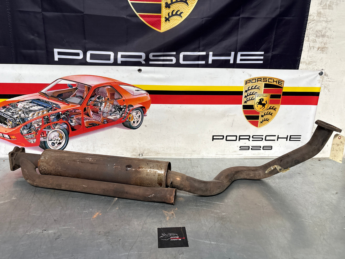 Porsche 944 Turbo front exhaust muffler 95111109303 used