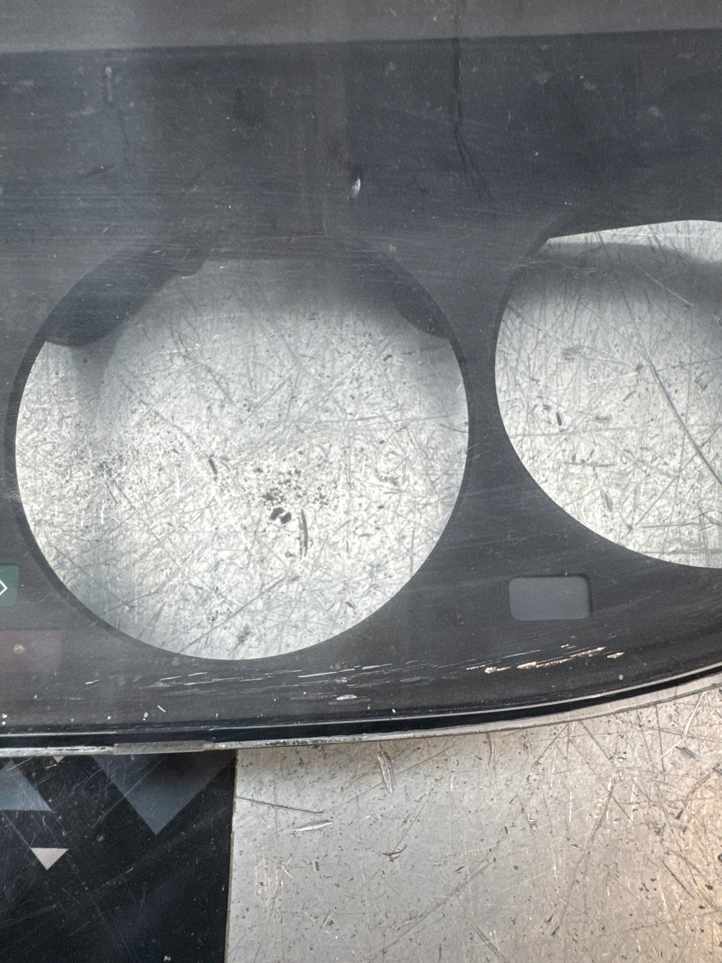 Porsche 945641311 speedo frame