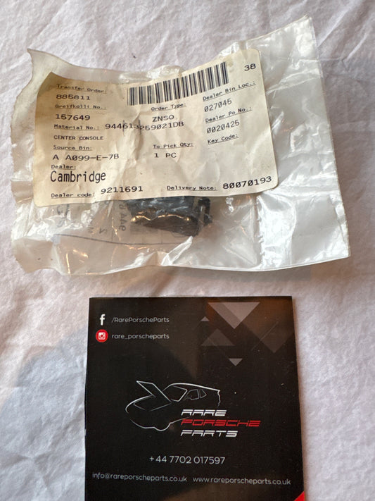 Porsche 944 cover 944613259021DB NOS