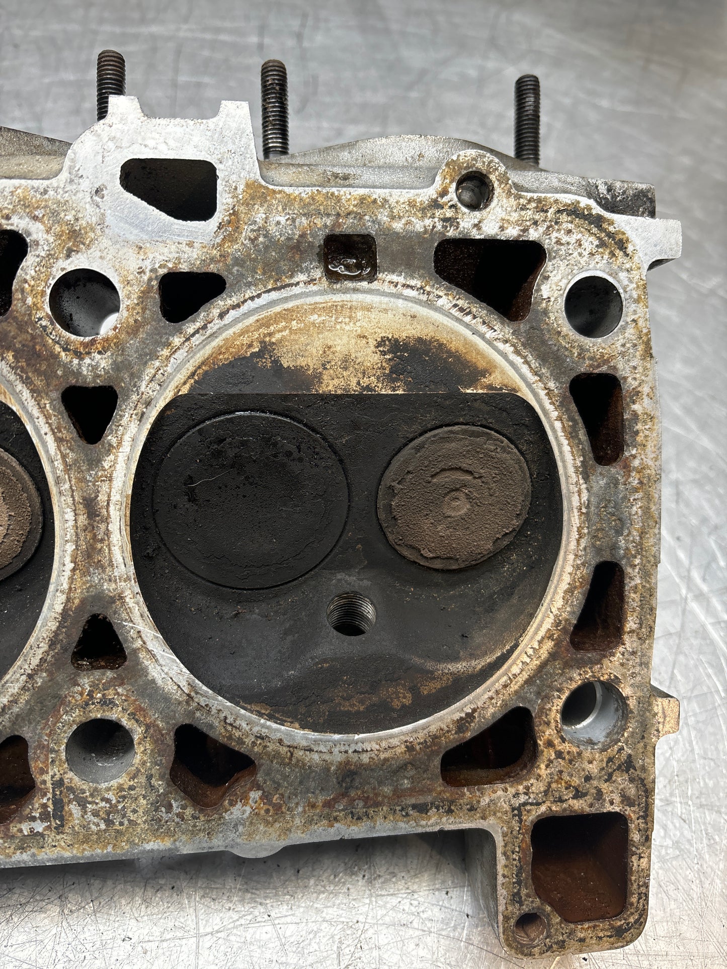 Porsche 944 2.7 cylinder head, used 9441043102R