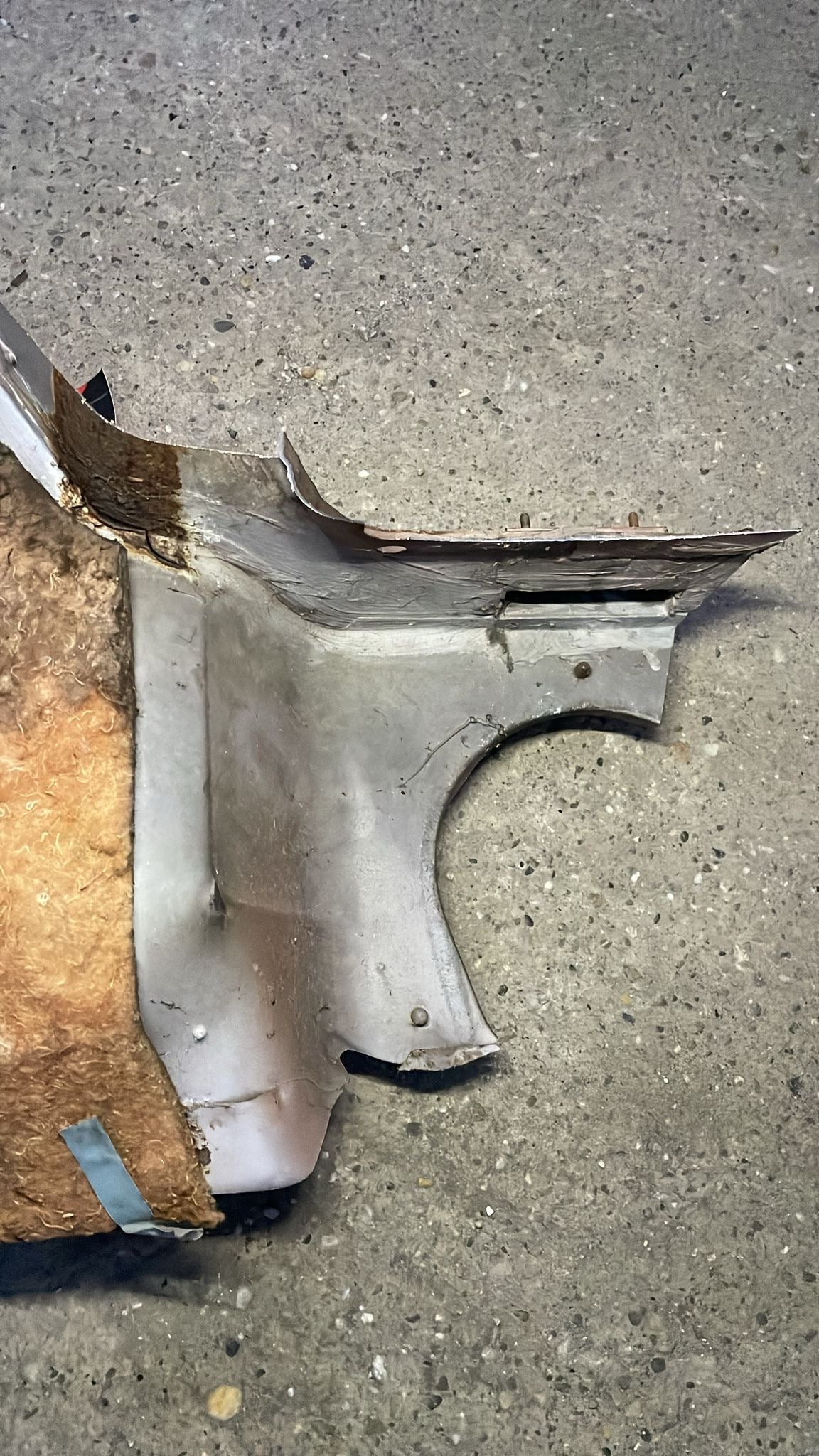 Porsche 924 / 944 Battery tray cut from a rust free body, LHD cars only