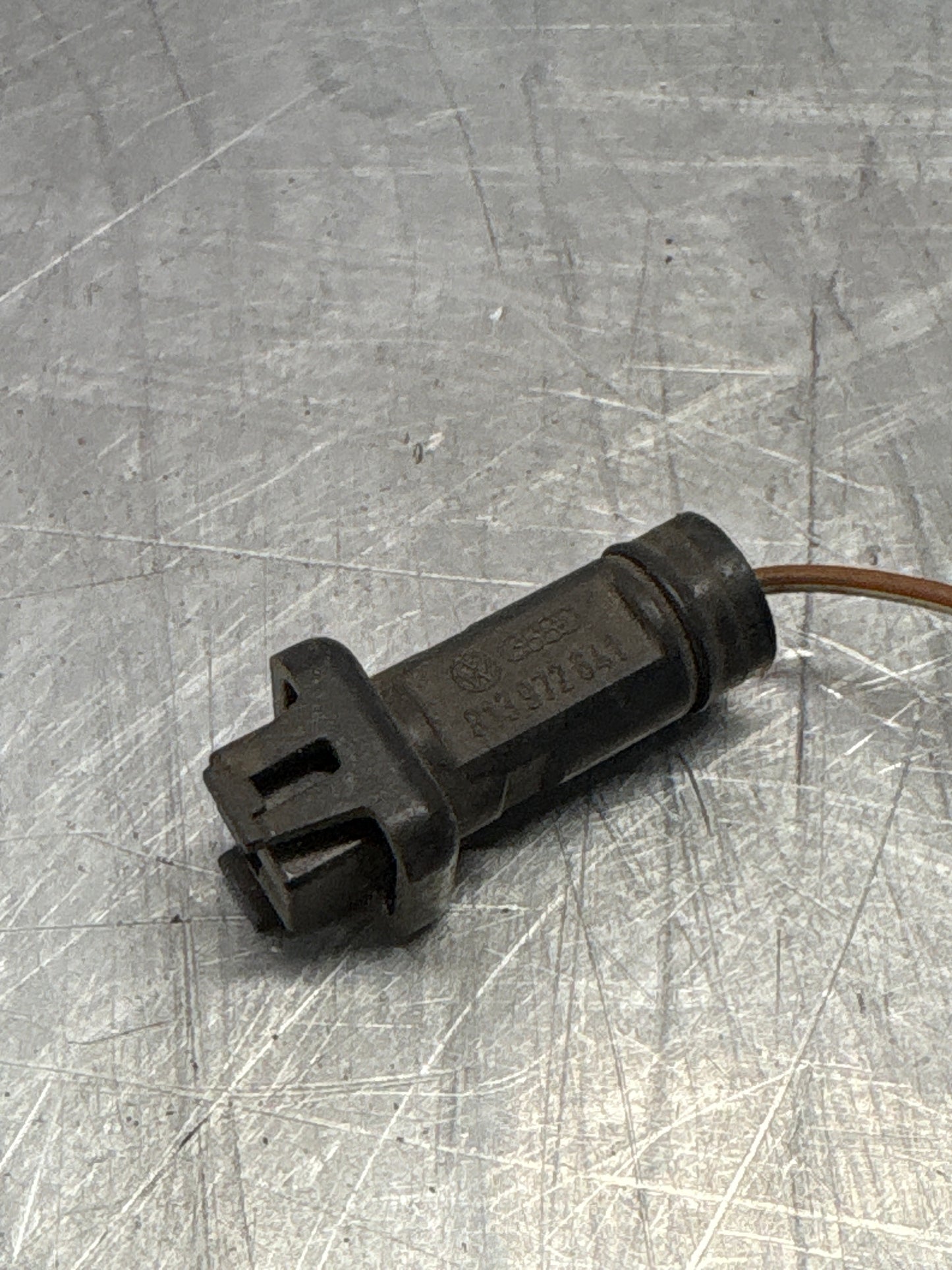 Porsche / VW / Audi AC compressor plug harness, used 813972641