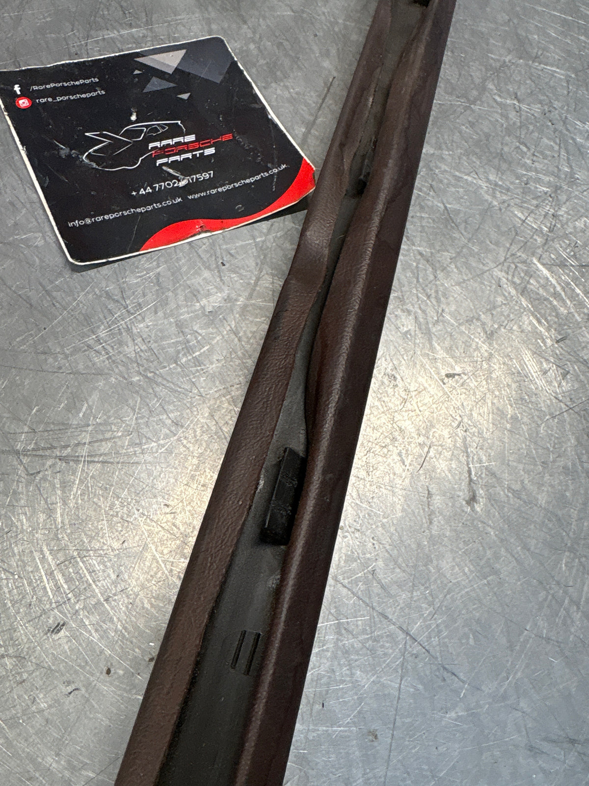 Porsche 928 tailgate trim, right, off side, brown, 92855503802, used