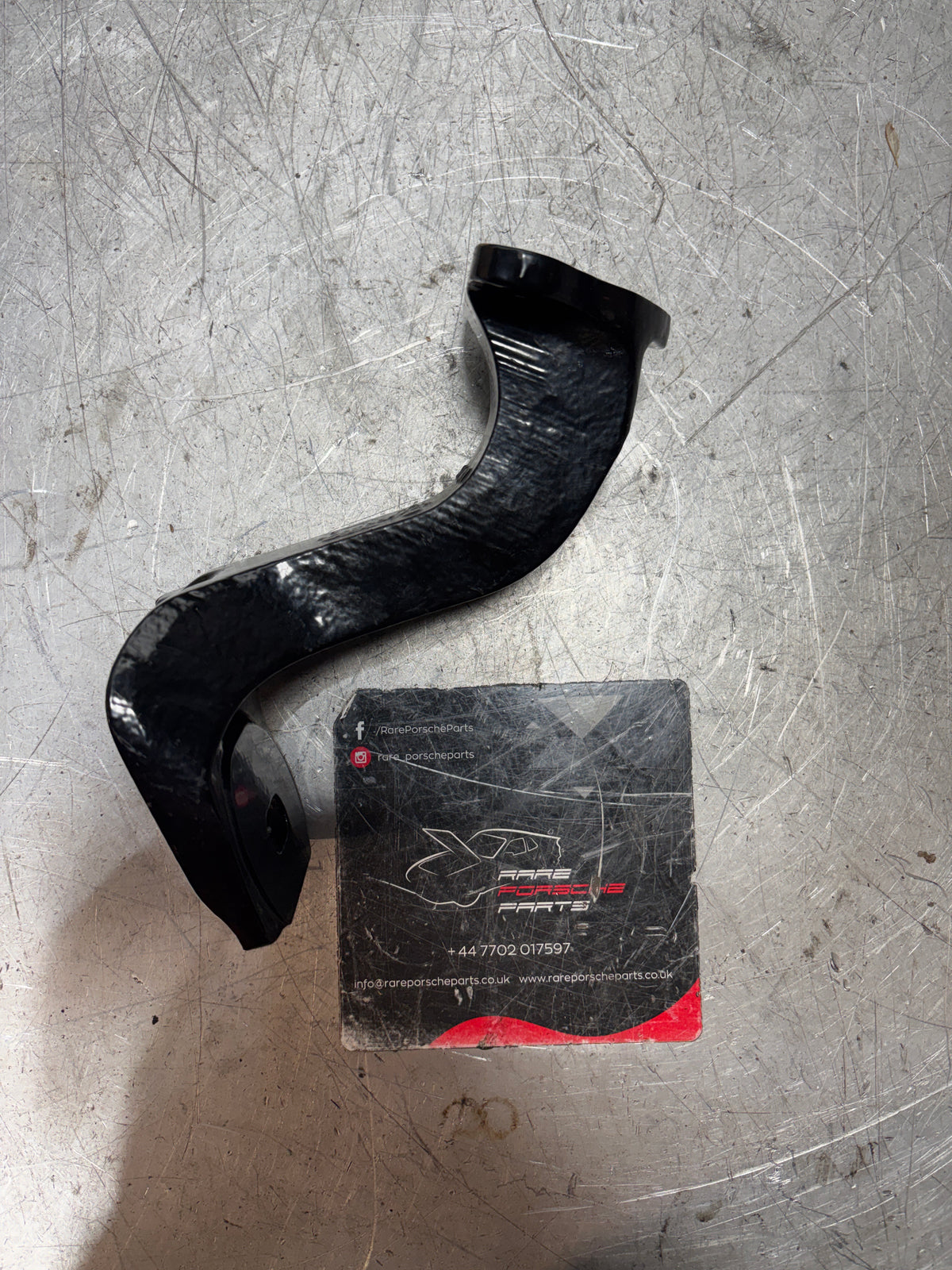 Porsche 924 engine mount holder cast, used 477199308C, refurbished