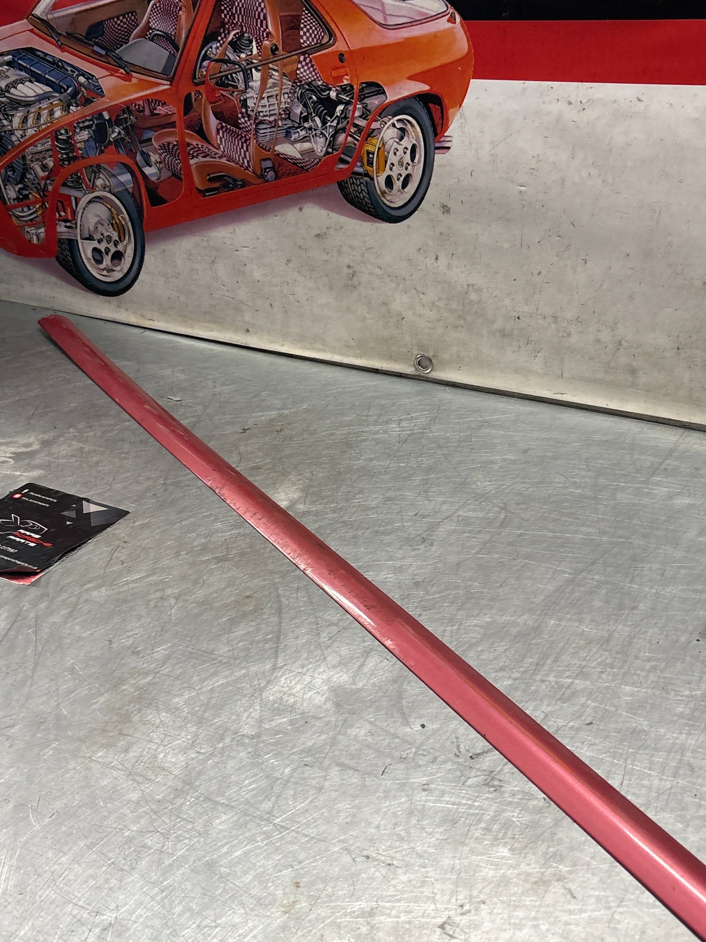 Porsche 928 Türanschlagleiste links, gebraucht
