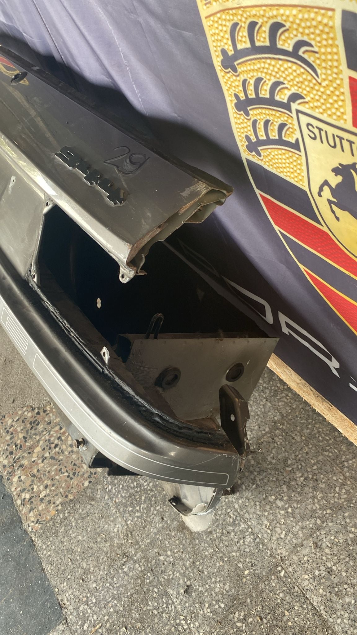 Porsche 944 complete rear cut used, 94450303701