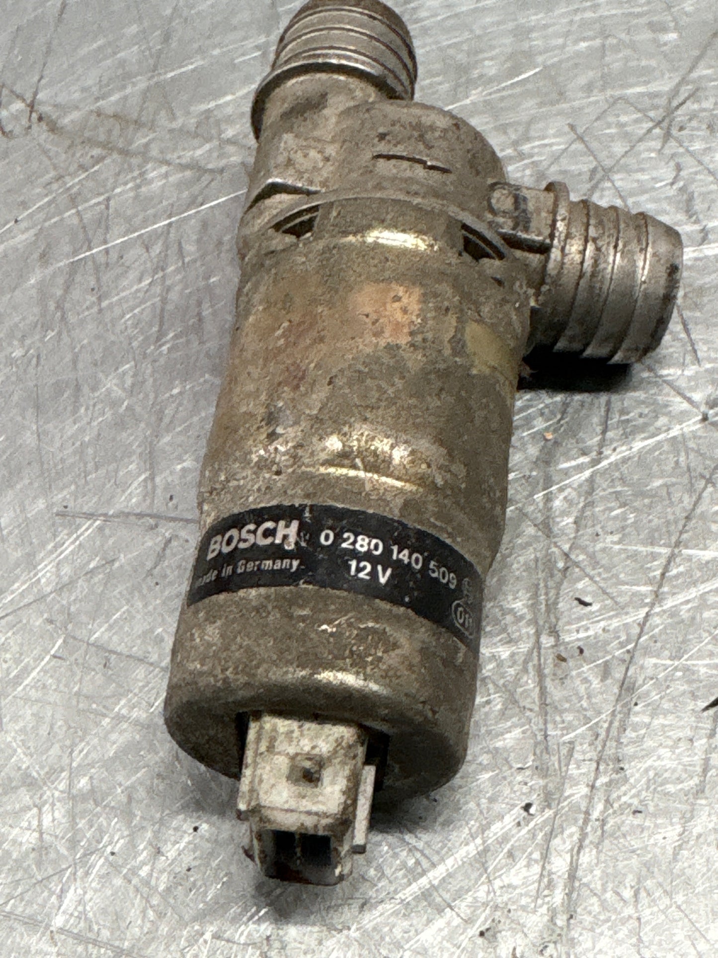 Porsche 928 idle air control valve, used 0280140509