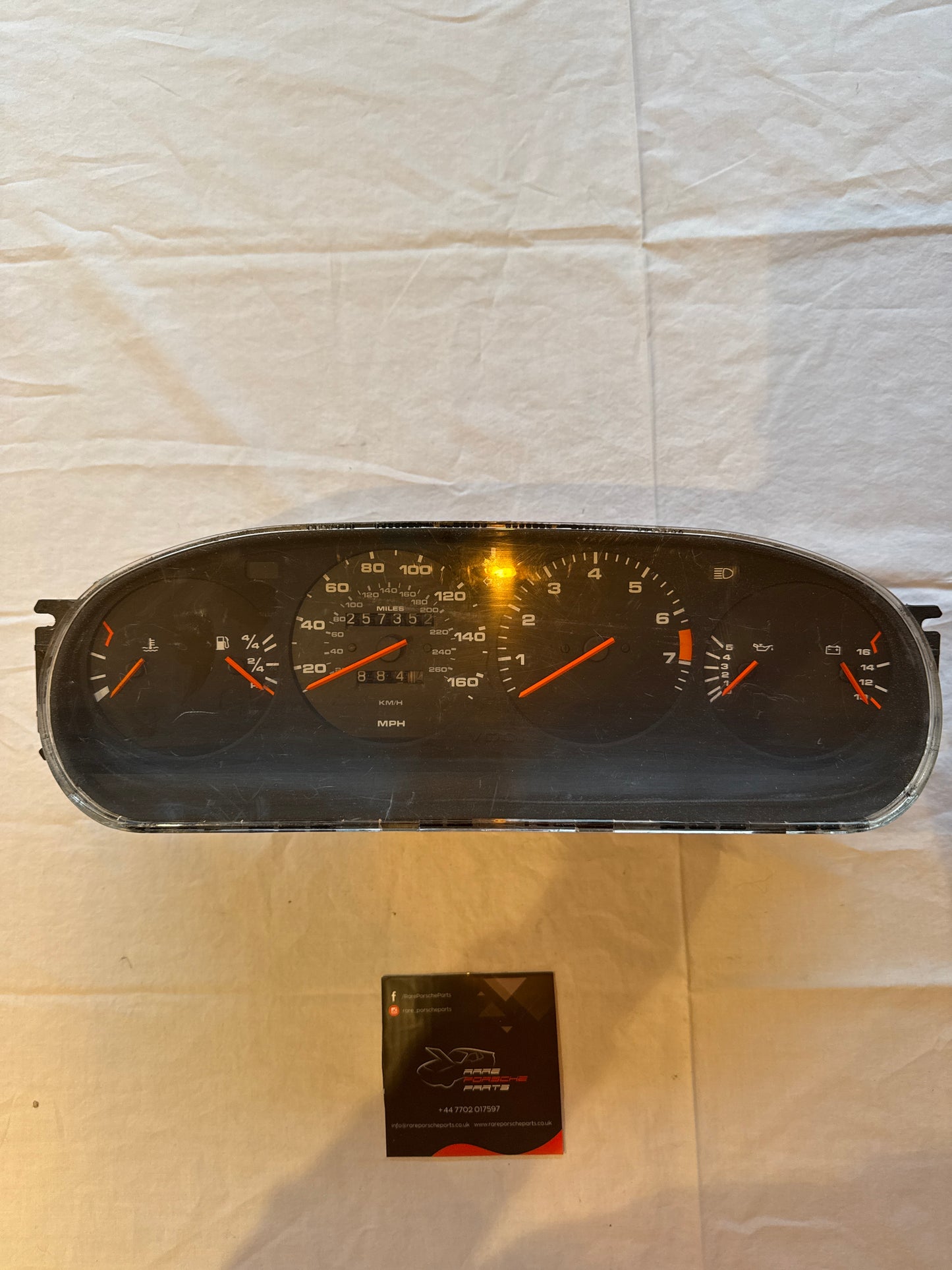 Porsche 944 dash clock binnacle pod speedometer, 94564131106 used 257352 miles plastic screen has some small scratches