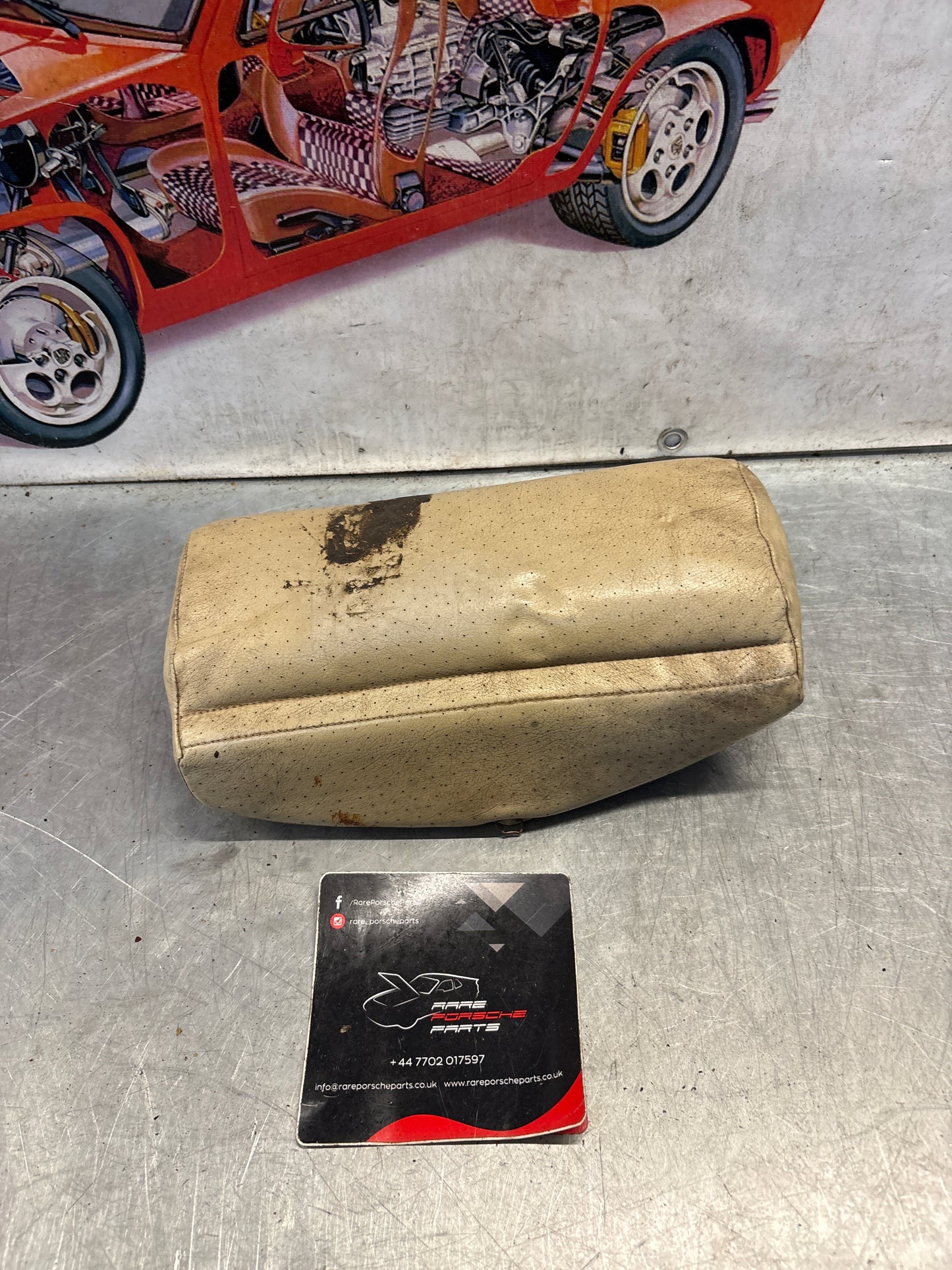 Porsche 928 rear right seat upper cushion, leather, beige, used 92852204650