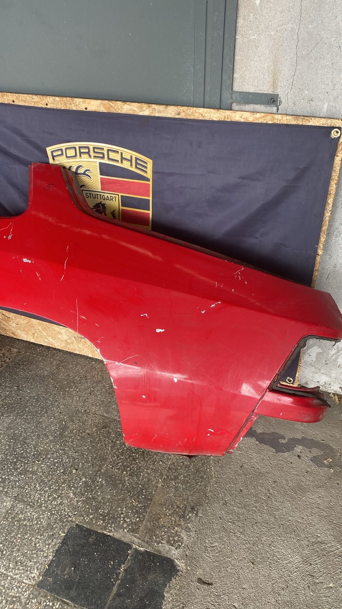 LPorsche 924 76-79 left sill / fender section, 477809601B cut