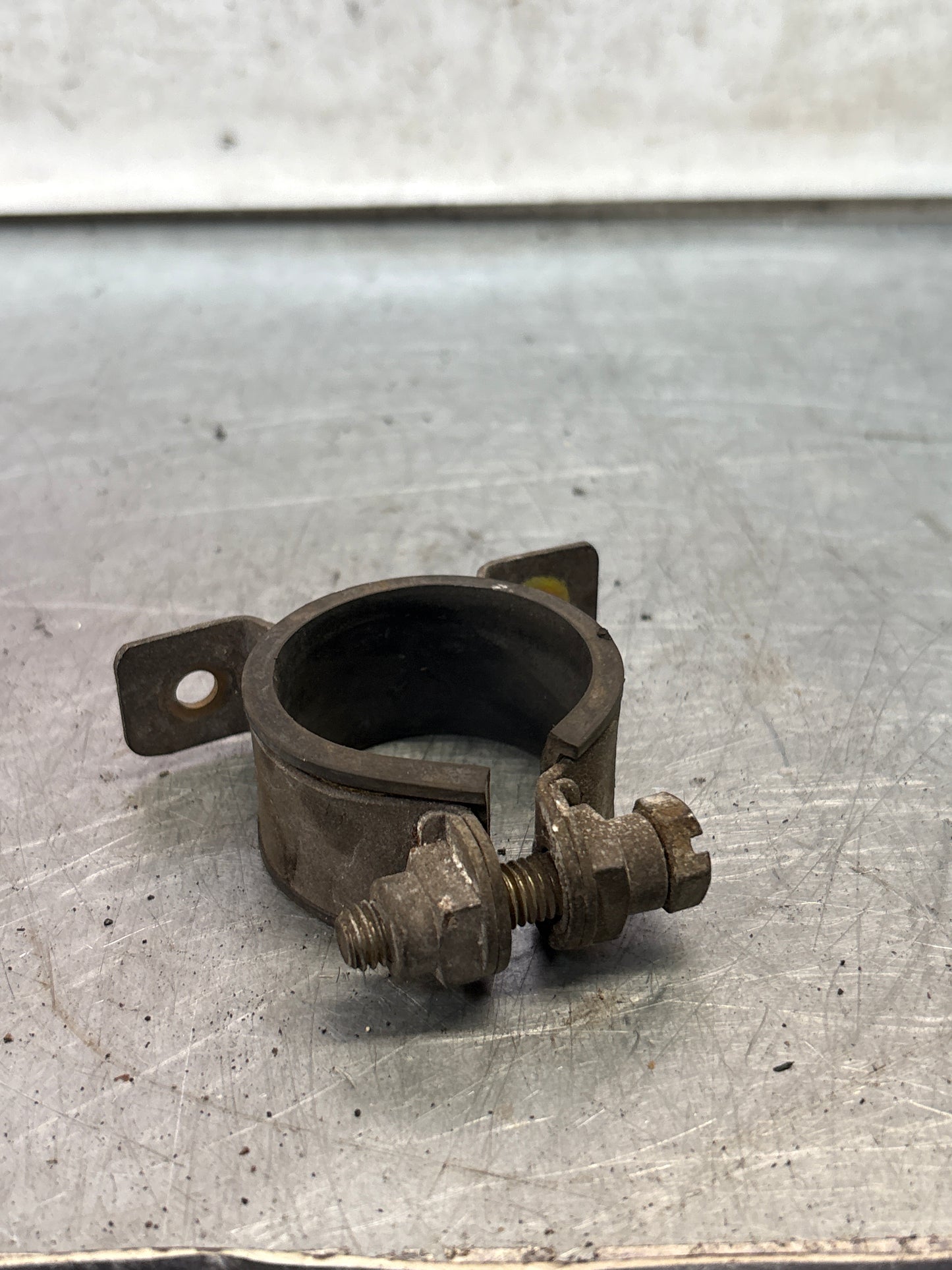 Porsche 944 Idle speed adjuster clamp, used 99951239502