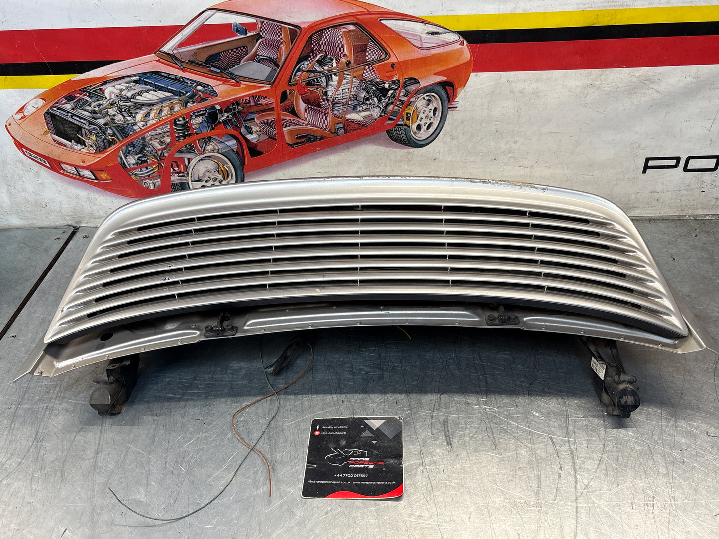 Porsche 911 996 rear bonnet, used 99651201101