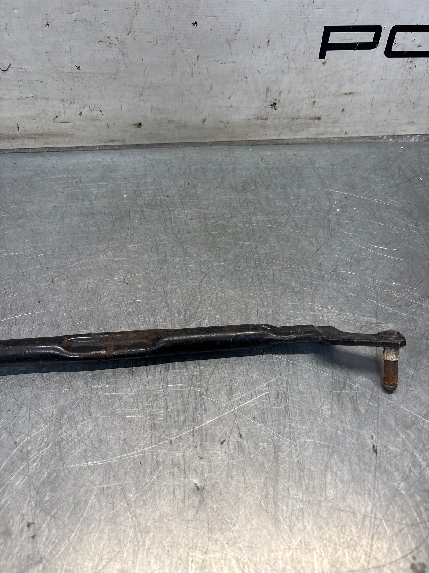 Porsche 924 dog leg gear shaft rod, used 477711106