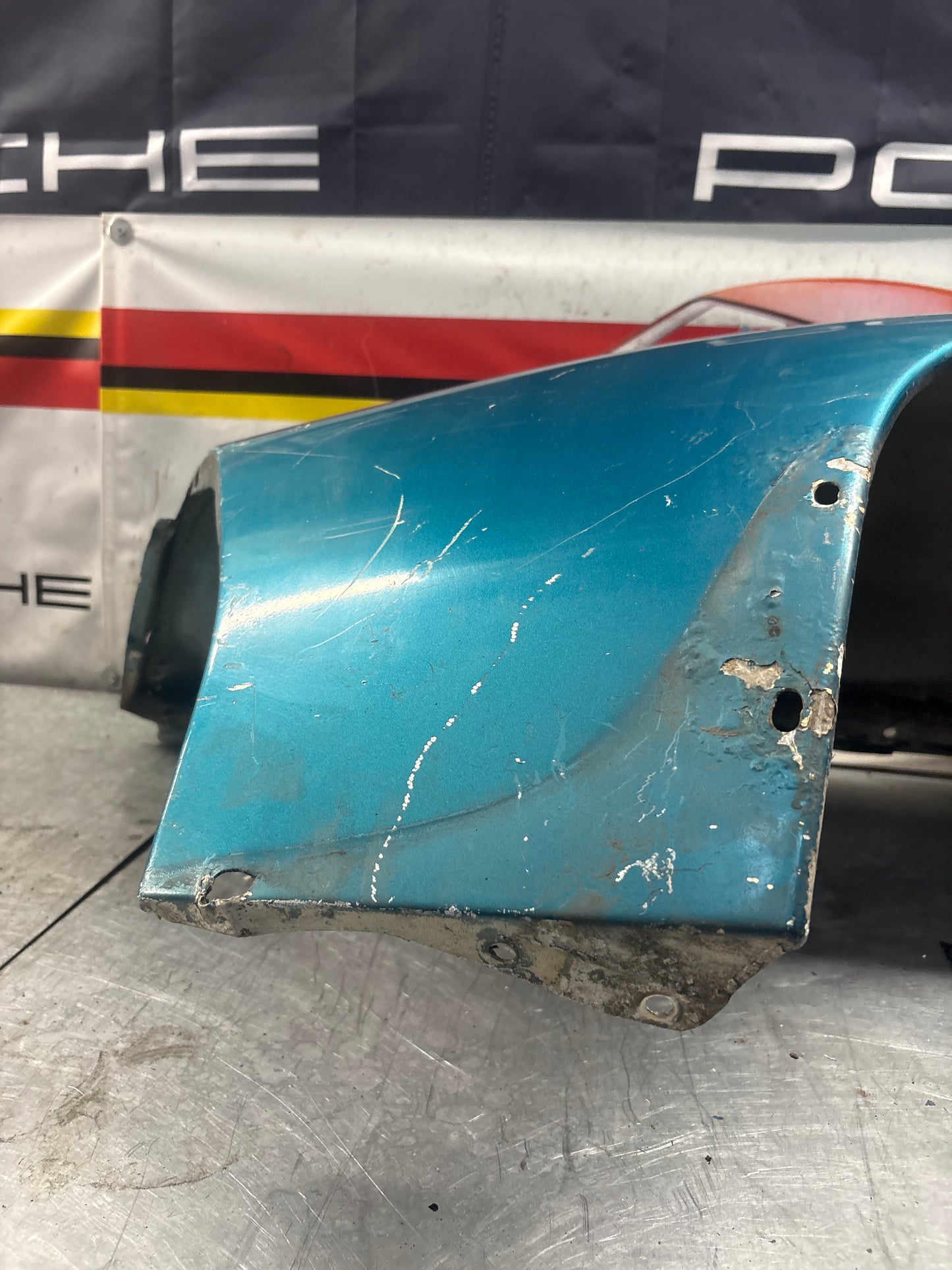 Porsche 928S front left wing, 92850301103 used