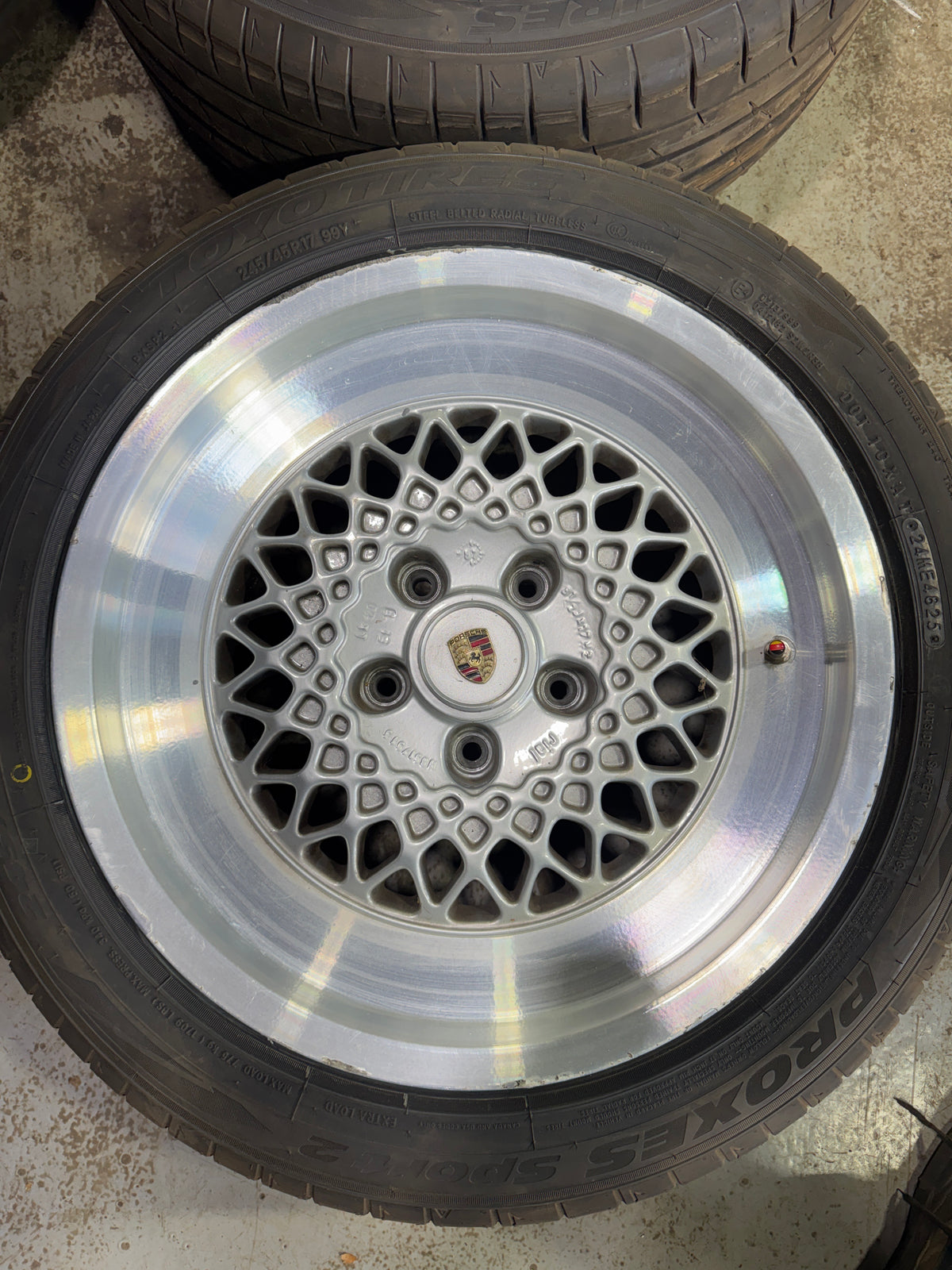 Rial Mesh 5X120 8.5J 17 Inch ET13 Wheels