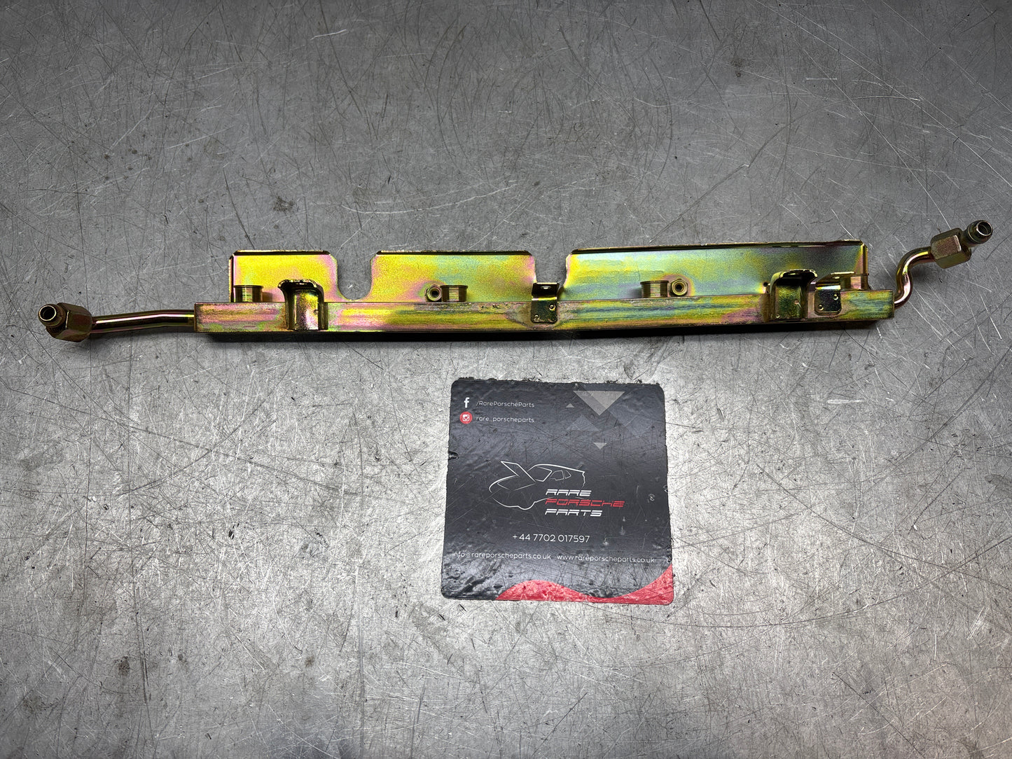 Porsche 928 S fuel rail, spares or repair, bent 92811007911