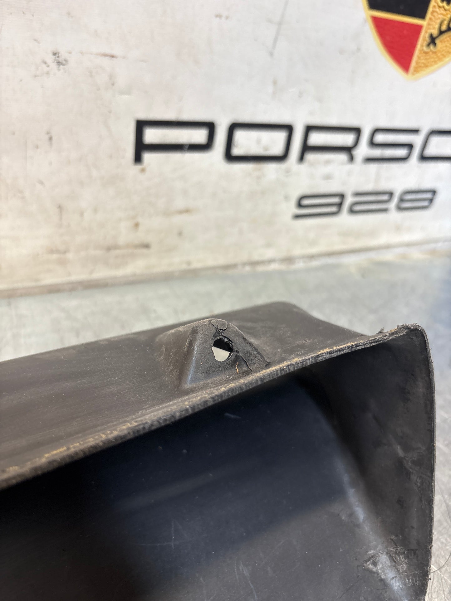 Porsche 944 Air duct 95157513100 Used