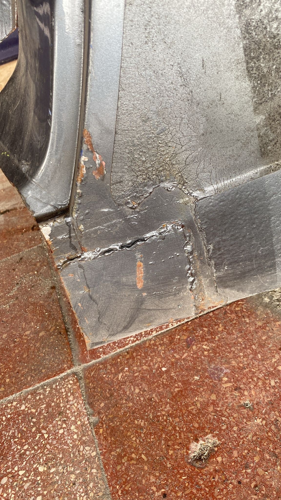 Porsche 944 left side cut, rear fender, 94450390303 with some rust