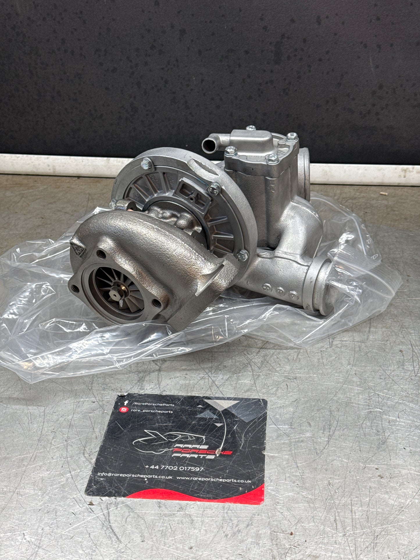 Porsche 924 Turbo, 170 PS 53269707007, Refurbished