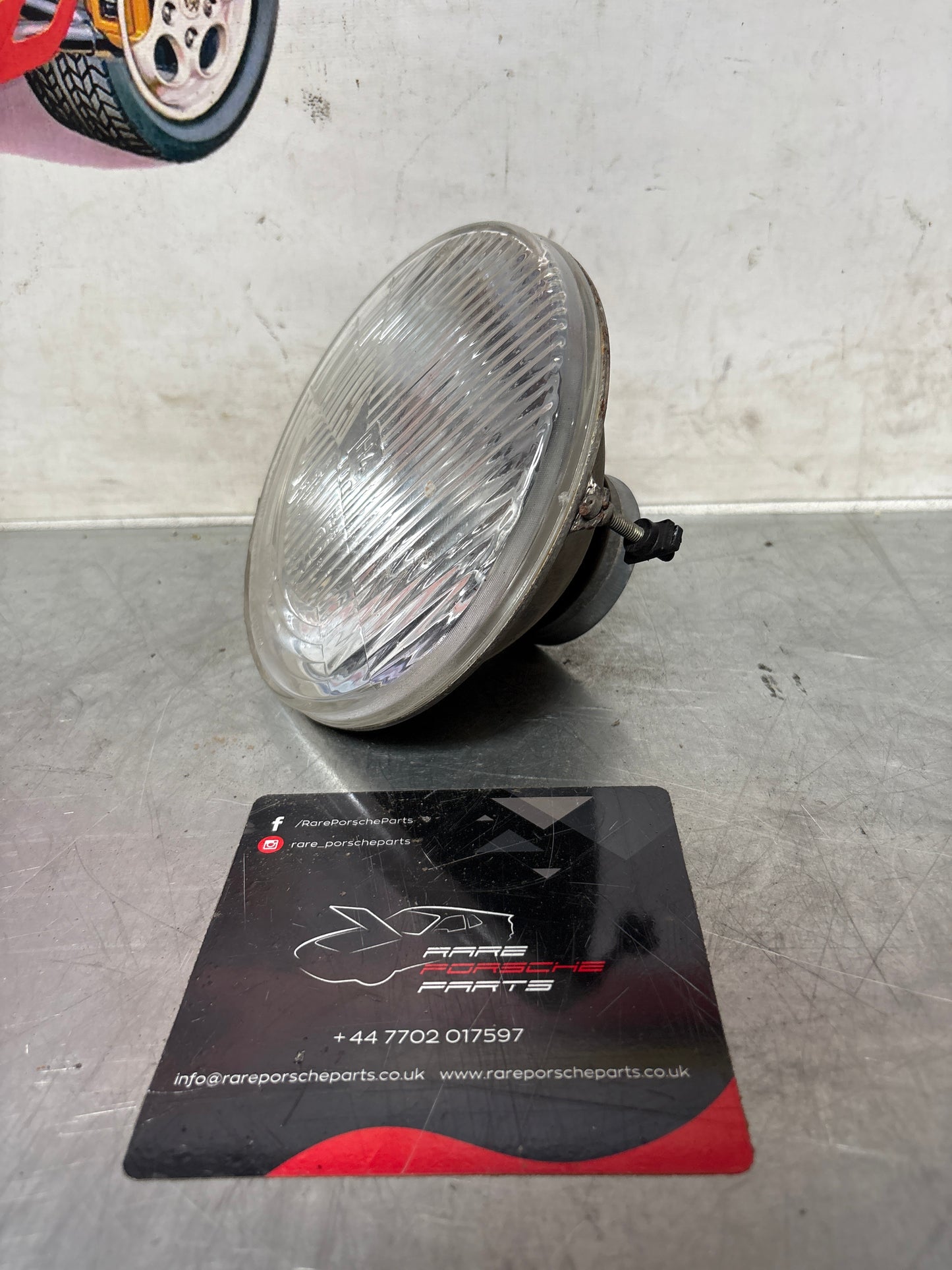 Porsche 924 / 944 Hella H4 headlight, used 477941771 / 201116560 / 1L800306069