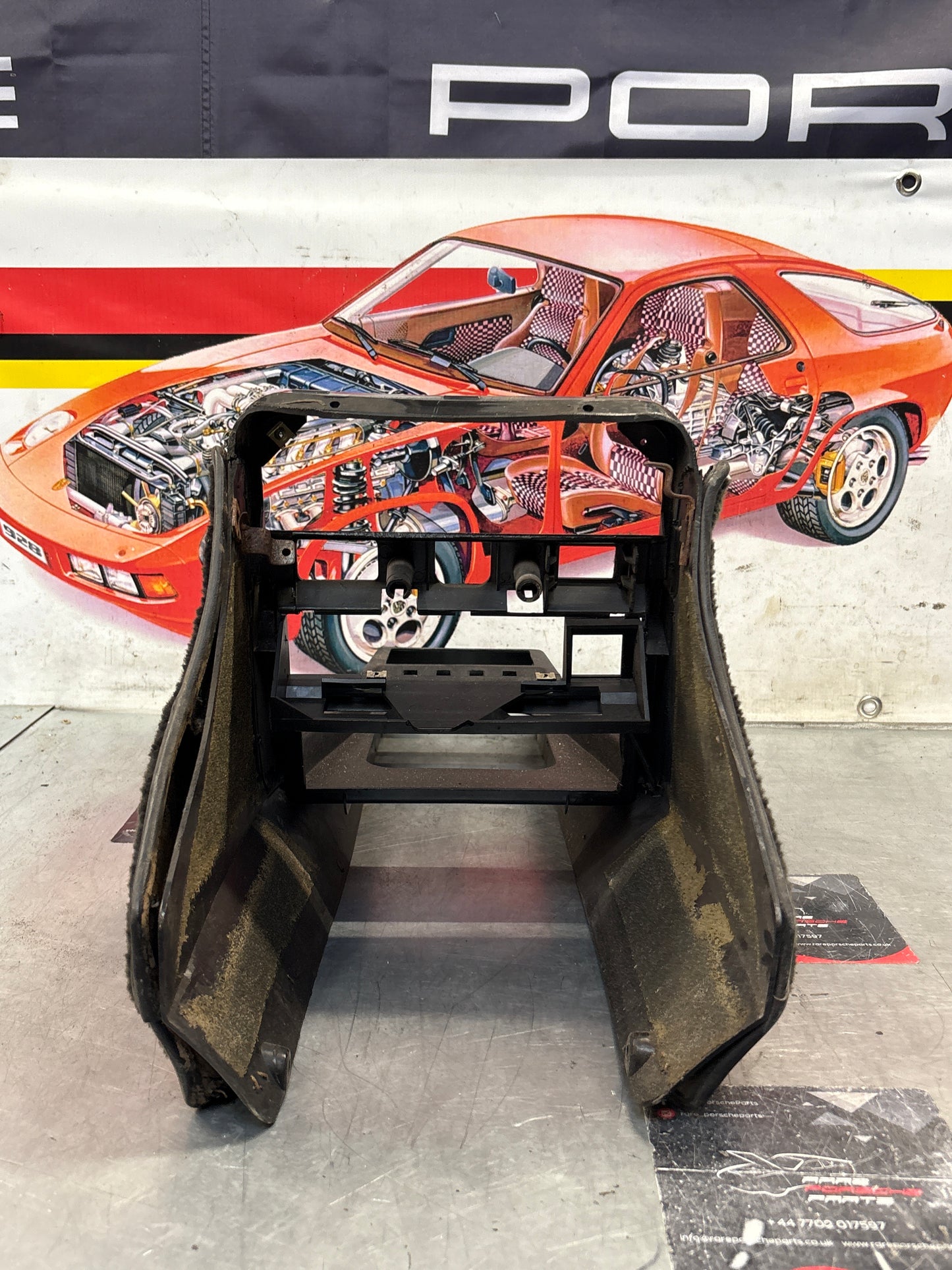 Porsche 924 centre console black, no switch holes 477857951 / 477857969 used