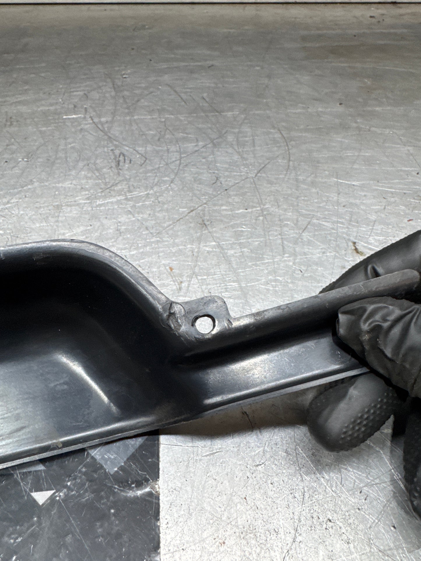 Porsche 964 / 944 / 928 seat trim cover, damaged 92852176005