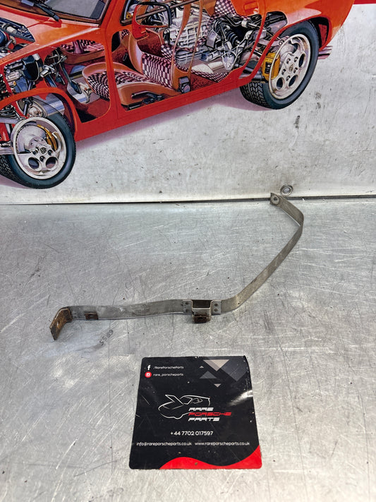 Porsche 928 1986 Windscreen Washer bottle strap Porsche 92862808700, used