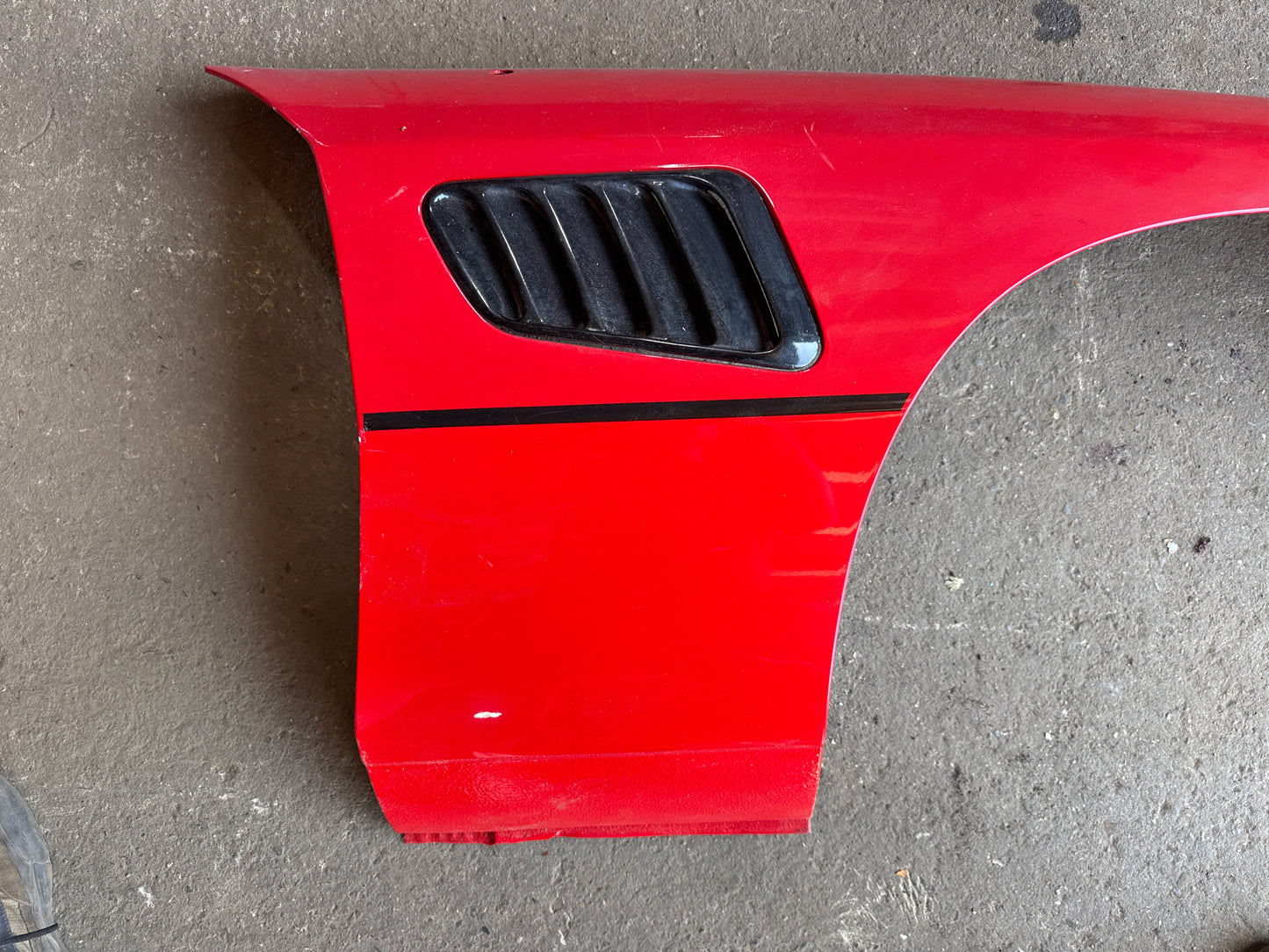 Porsche 924 modified front wings, good condition, solid. Pair, used.