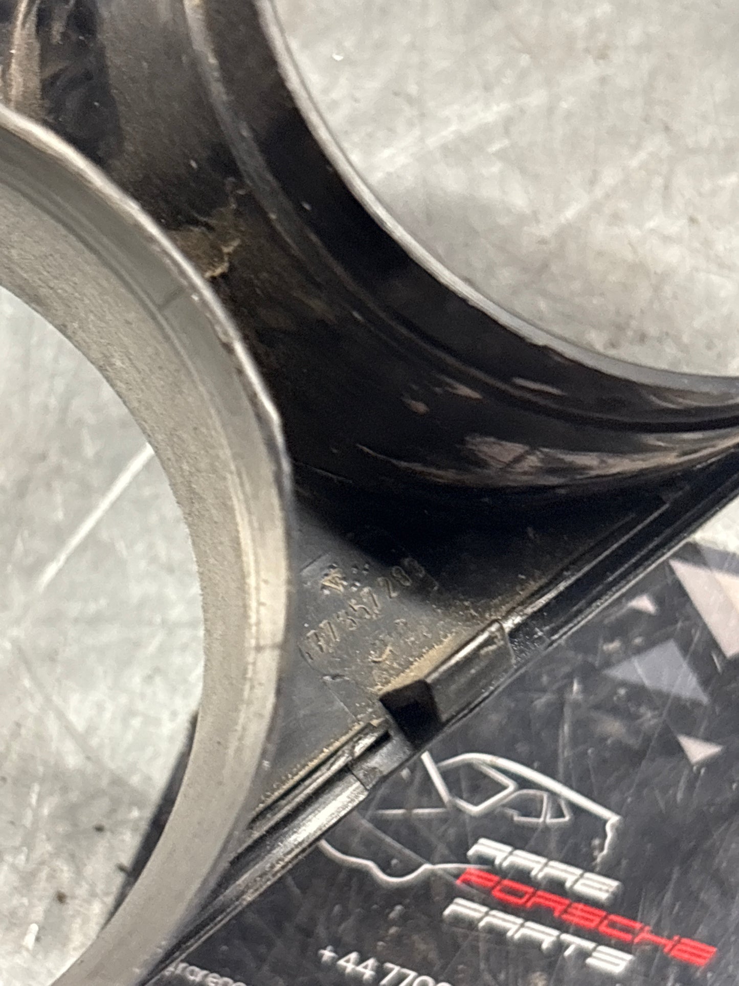 Porsche 924 early dash binnacle dial panel speedo surround 477857283 black, used without high beam hole