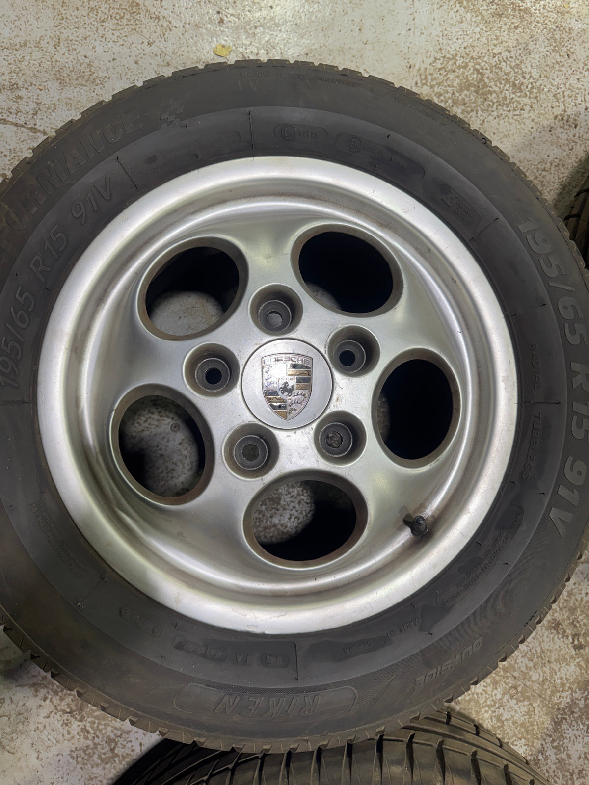 Porsche 924S tele dial Wheels. 6Jx15 ET52.3 - 94436210200- Used
