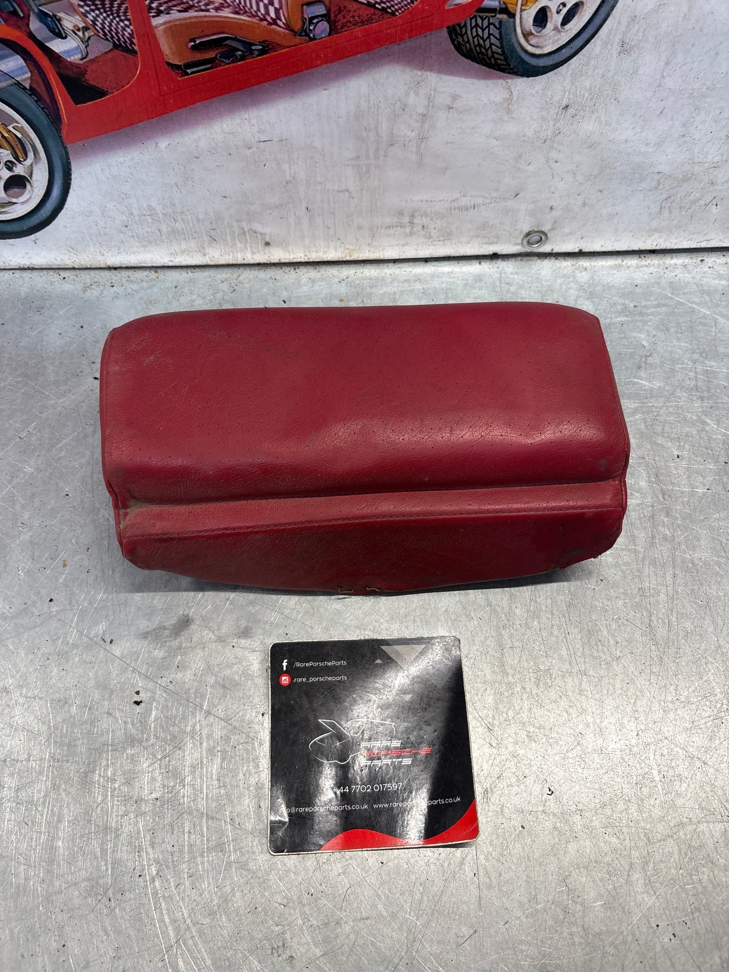Porsche 928 rear left seat upper cushion, leather, can-can red, used 92852204550