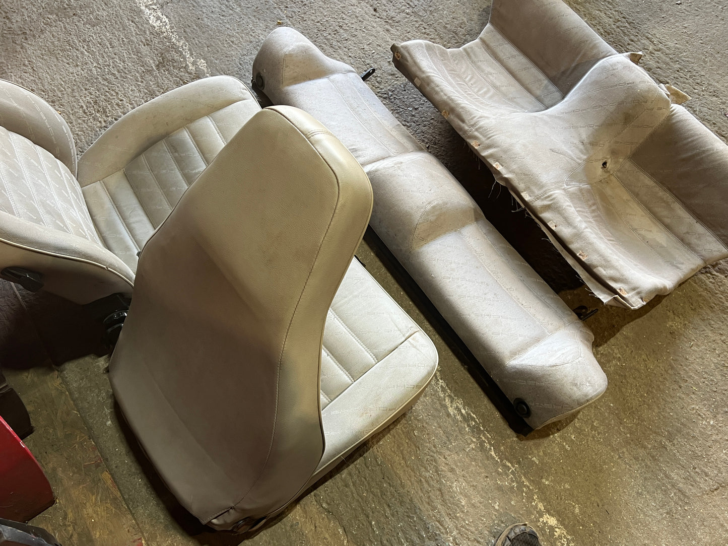 Porsche 924 944 early manual champagne seat set, front seats with Porsche scripted fabric