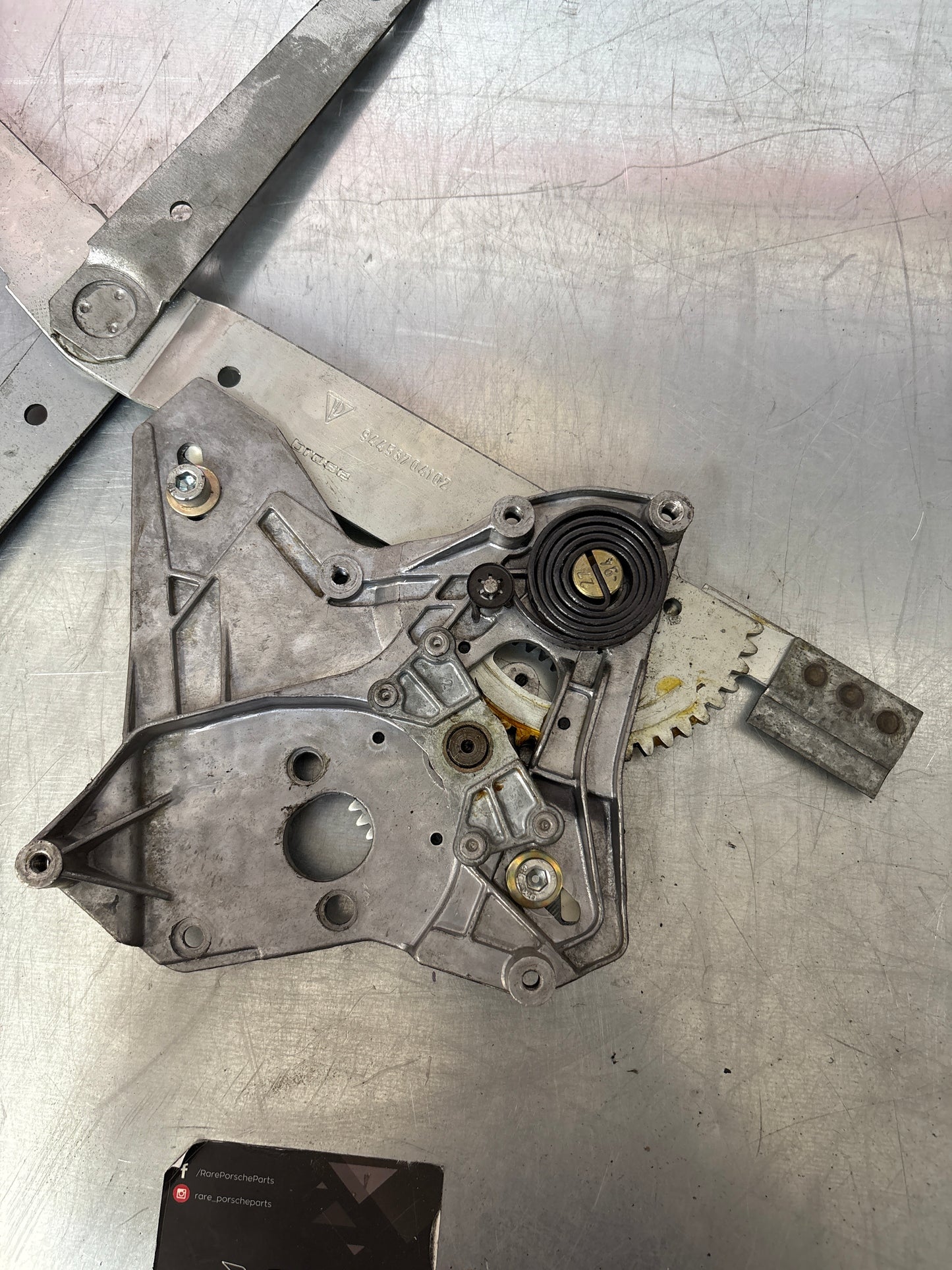 Porsche 944 left N/S Window Regulator mechanism 94453704102 used