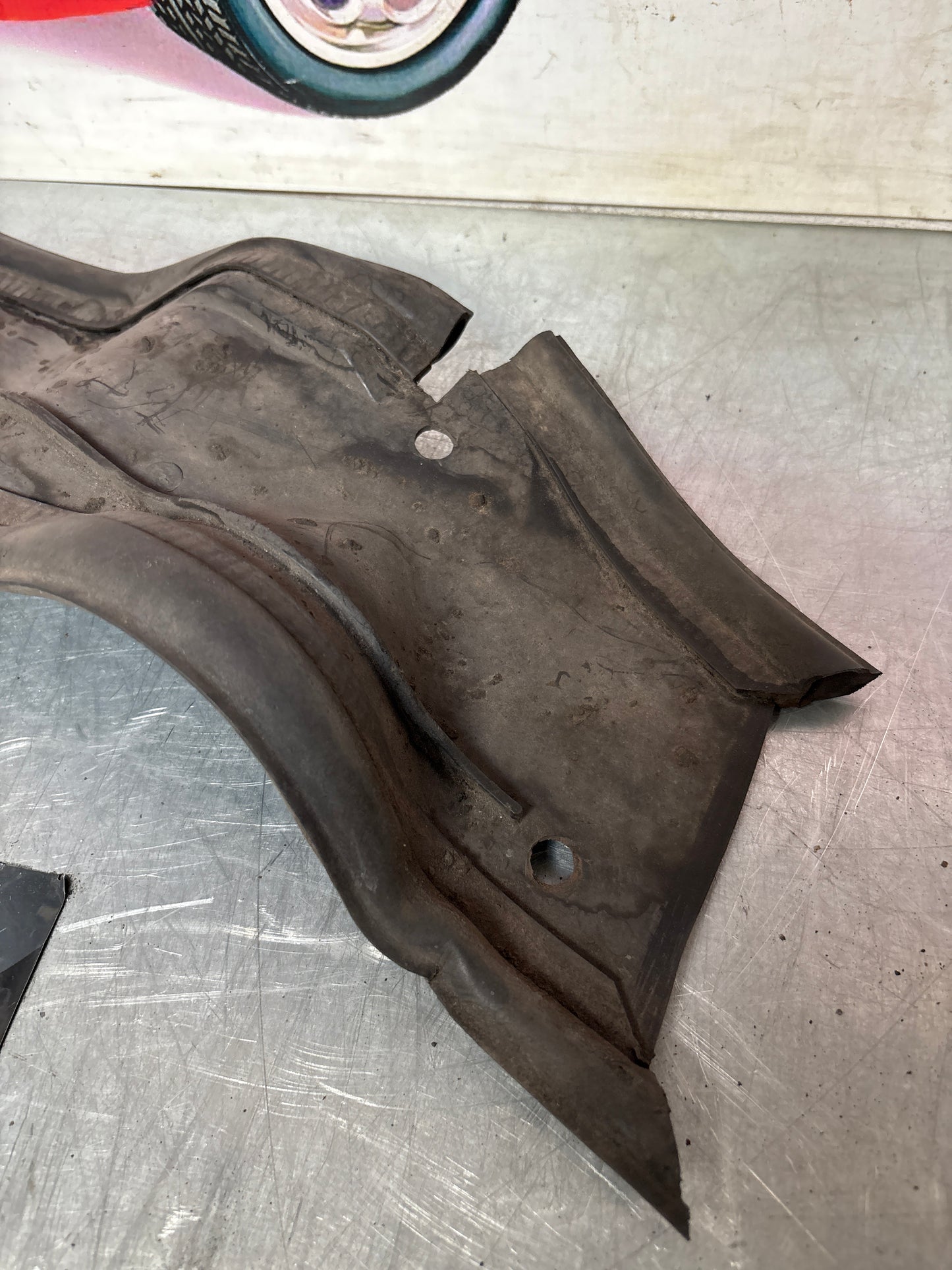 Porsche 944 N/S Left Wheel Arch Splash Shield 94450332101