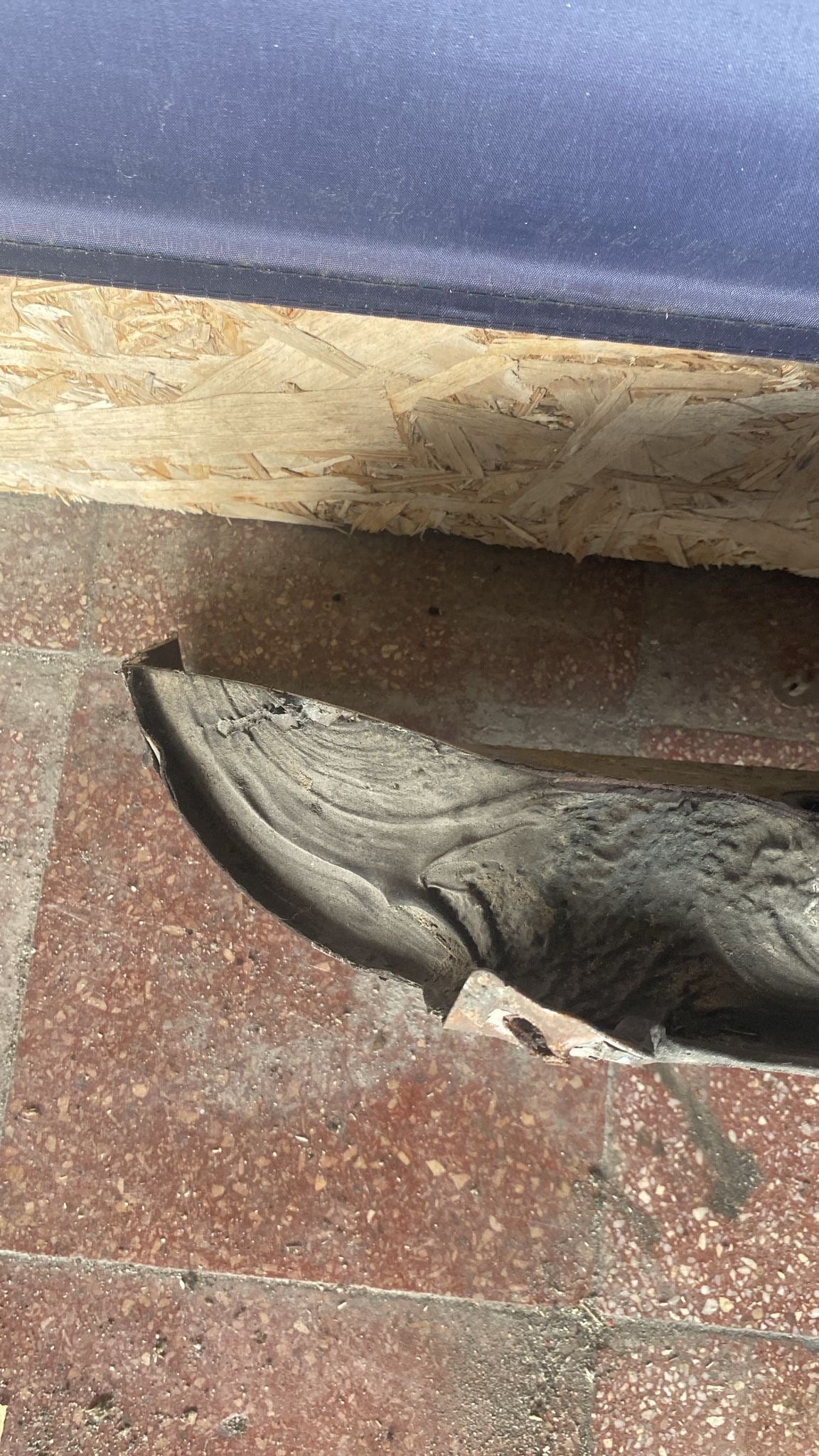 Porsche 944 right sill section with 94450361200