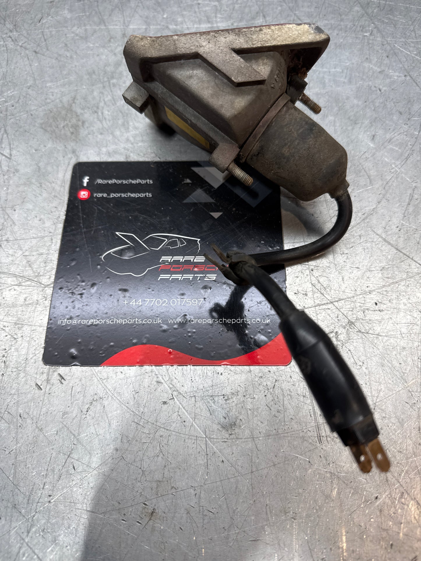 Porsche 928 928S left indicator unit, 92863142101 used, study photos