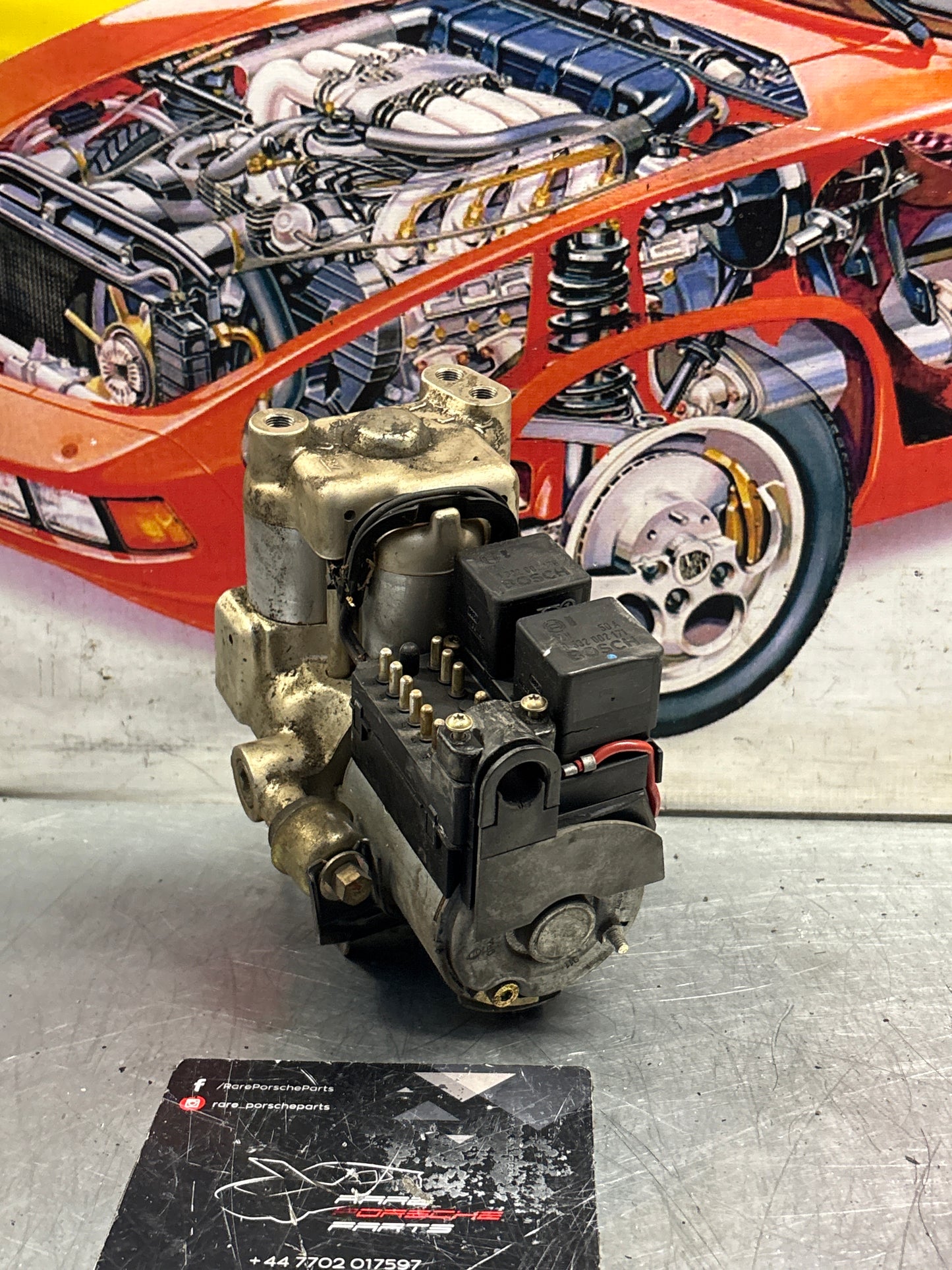 Porsche 944 Turbo Bosch ABS pump, used 0265200038 / 95135511301