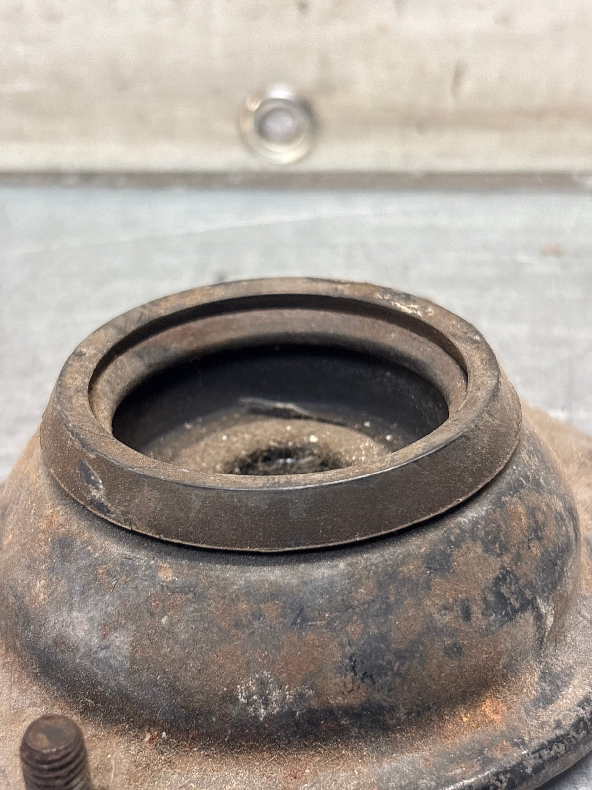 Porsche 924 / 944 front suspension bearing flange, 477412345, used