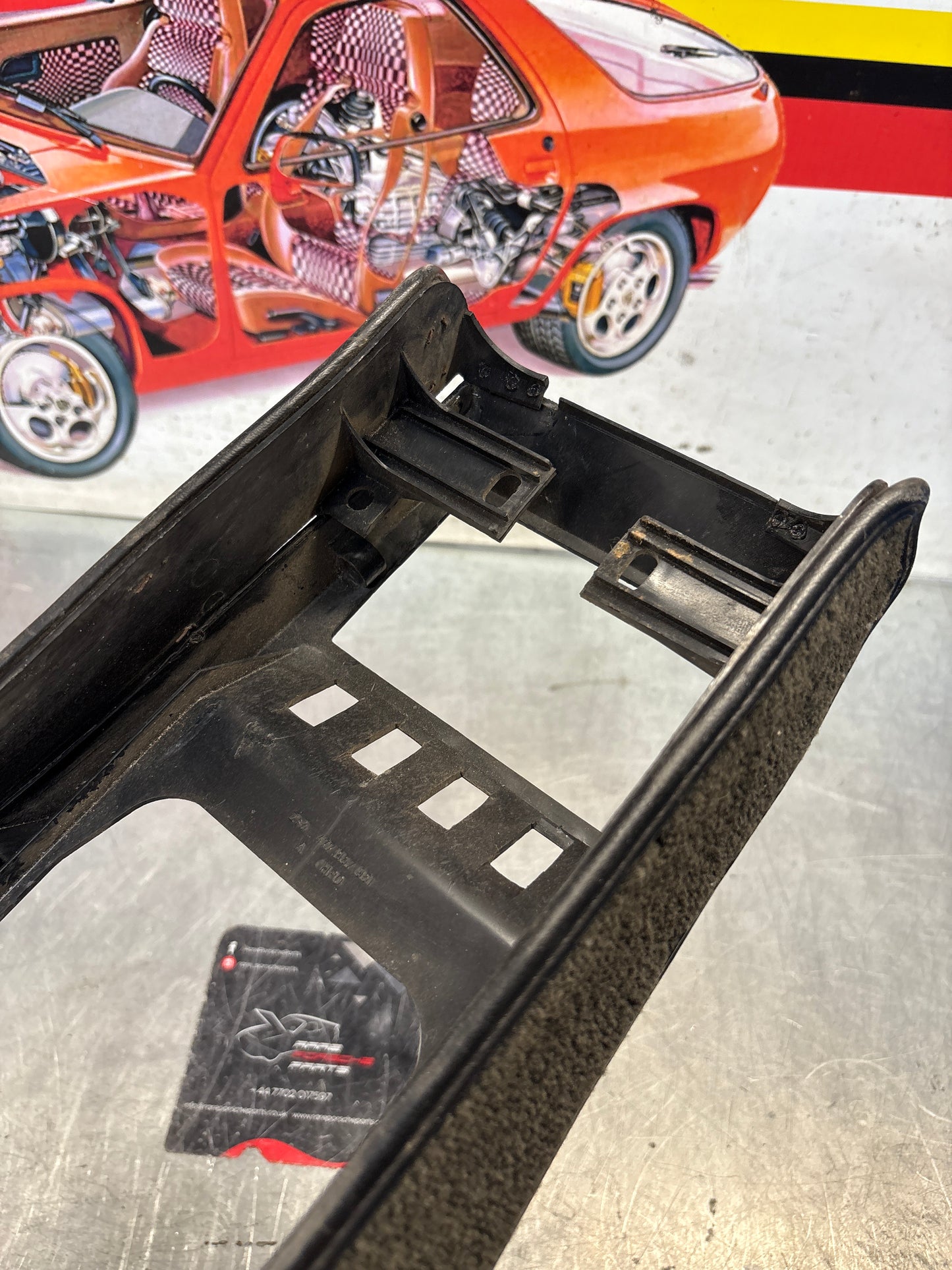 Porsche 924 centre console black, no switch holes 477857951 / 477857969 used