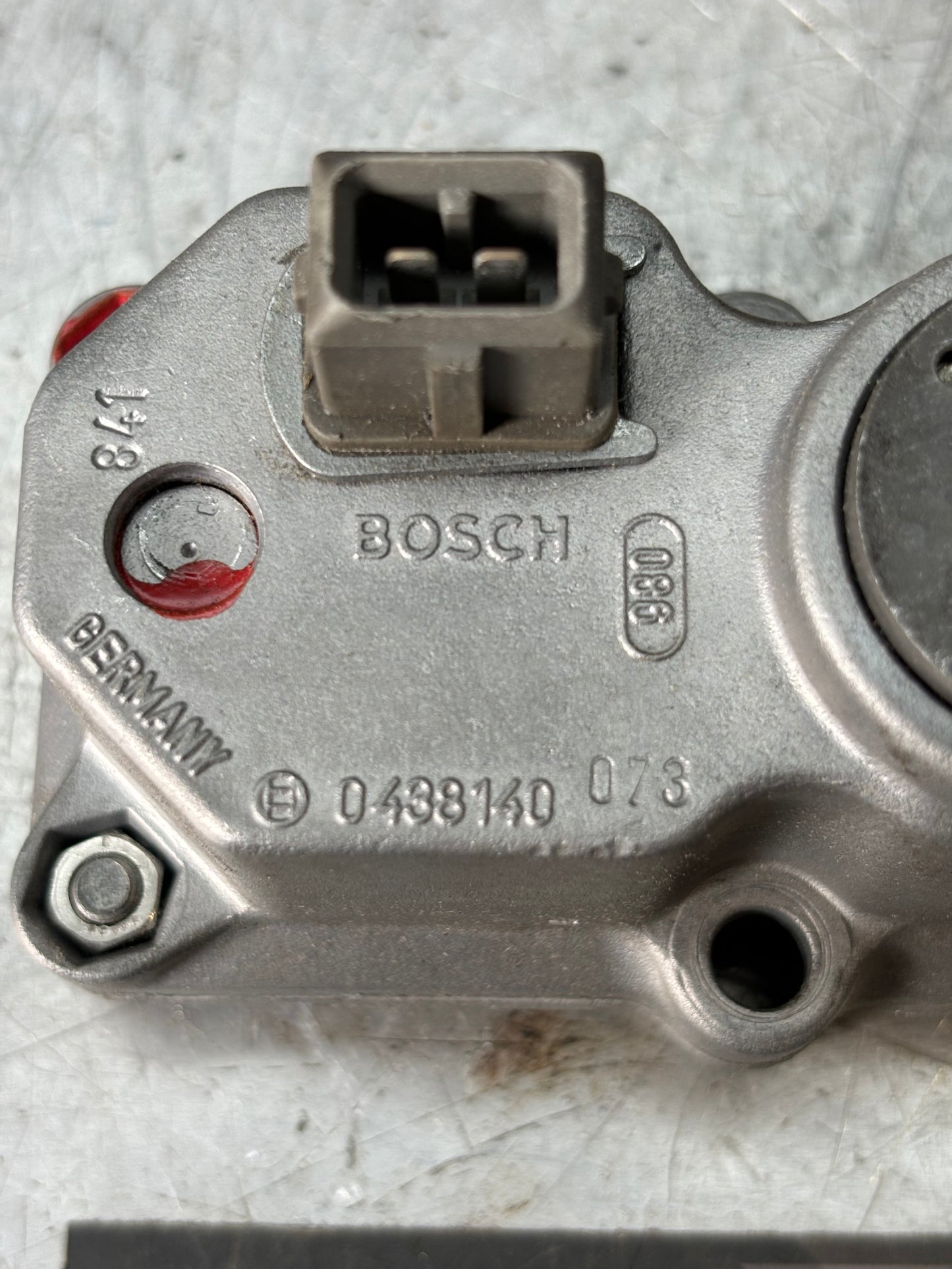 Regolatore di riscaldamento Porsche 924 ricondizionato (WUR) Bosch 0438140011. ((solo scambio))