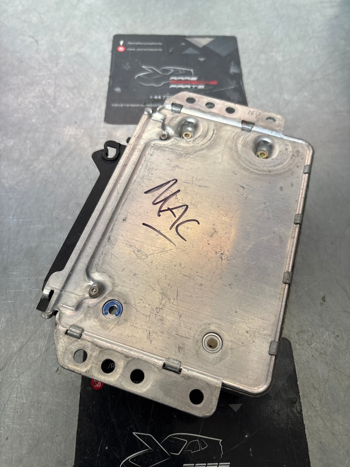 Porsche 968 Tiptronic automatic gearbox control unit, used 94461811400 / 0260002203