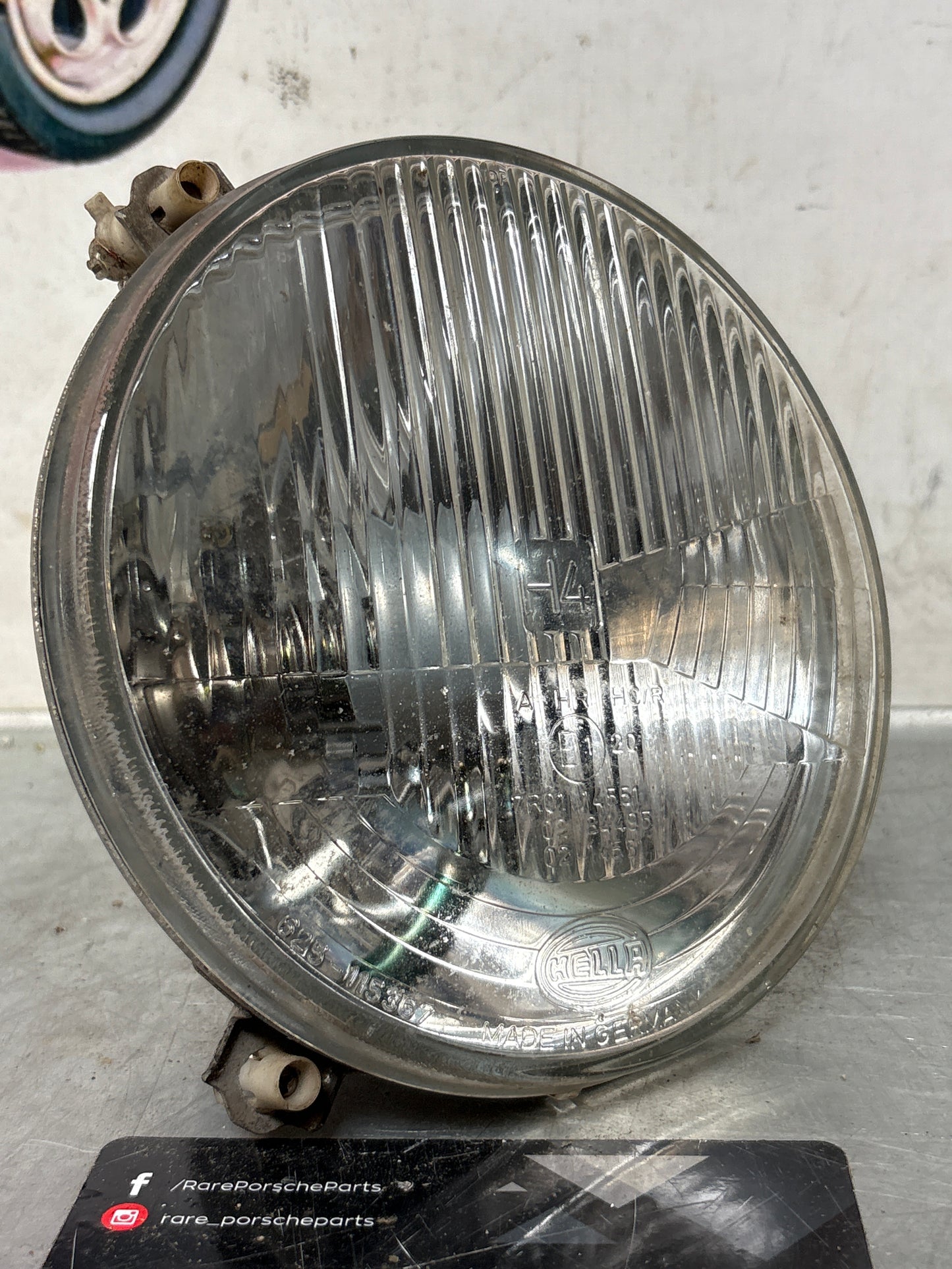Porsche 924 / 944 Hella H4 headlight, used 477941771 / 625115367