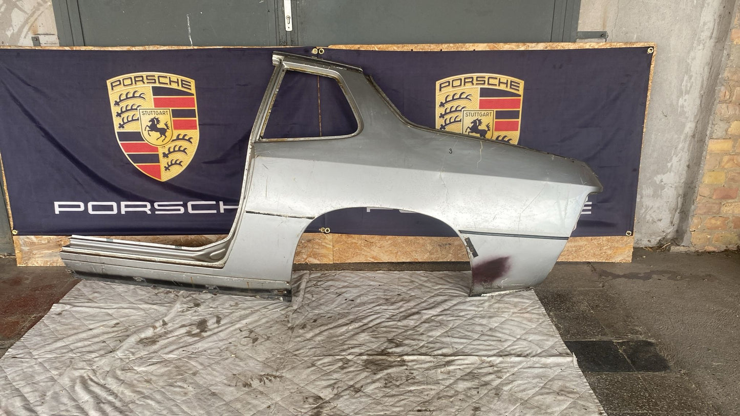 Porsche 924 left sill / fender section, 477809601B cut