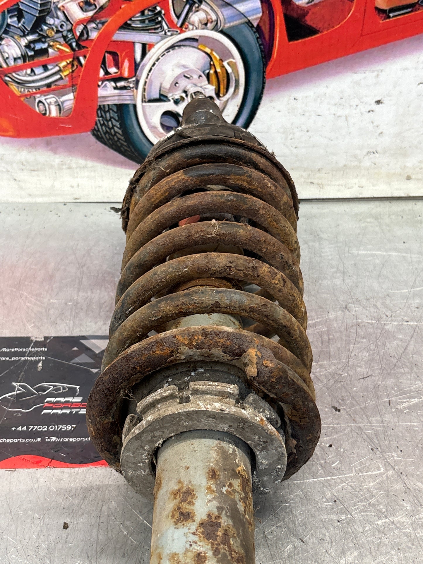 Porsche 928 Front shock absorber, used 92834305507