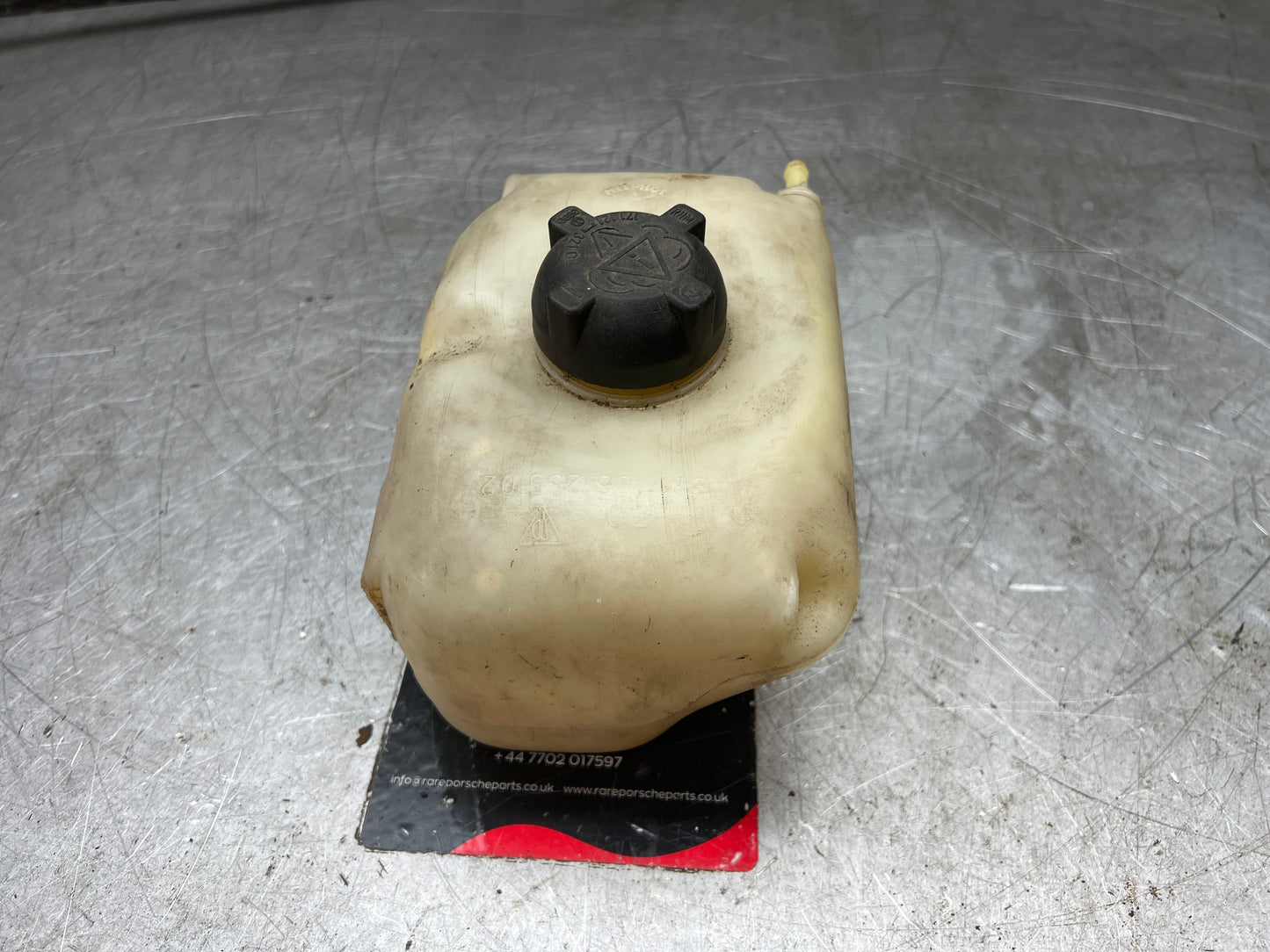 Porsche 924 Turbo Expansion tank, reservoir 93110626502 used